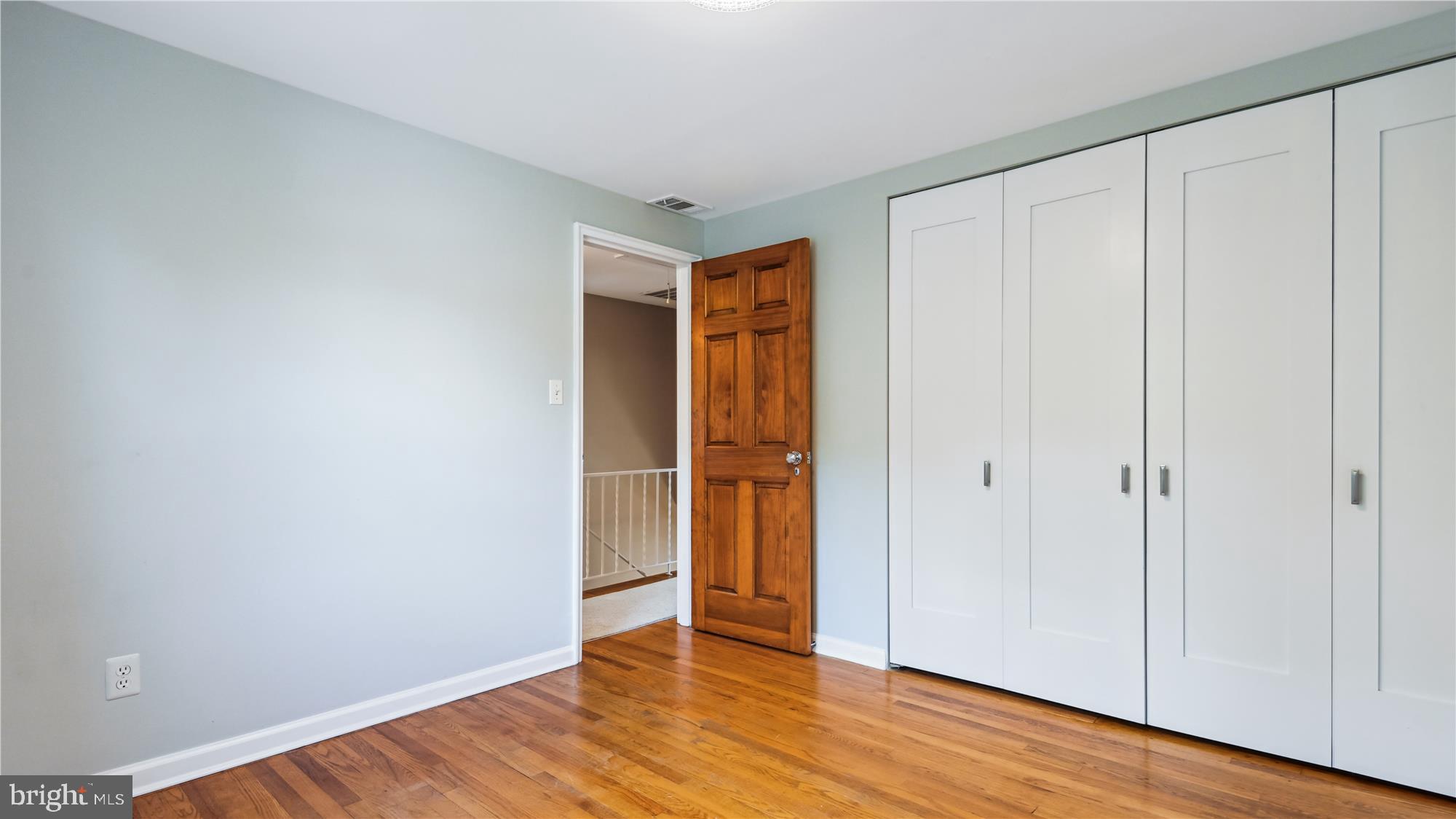 WARWICK VILLAGE - Residential