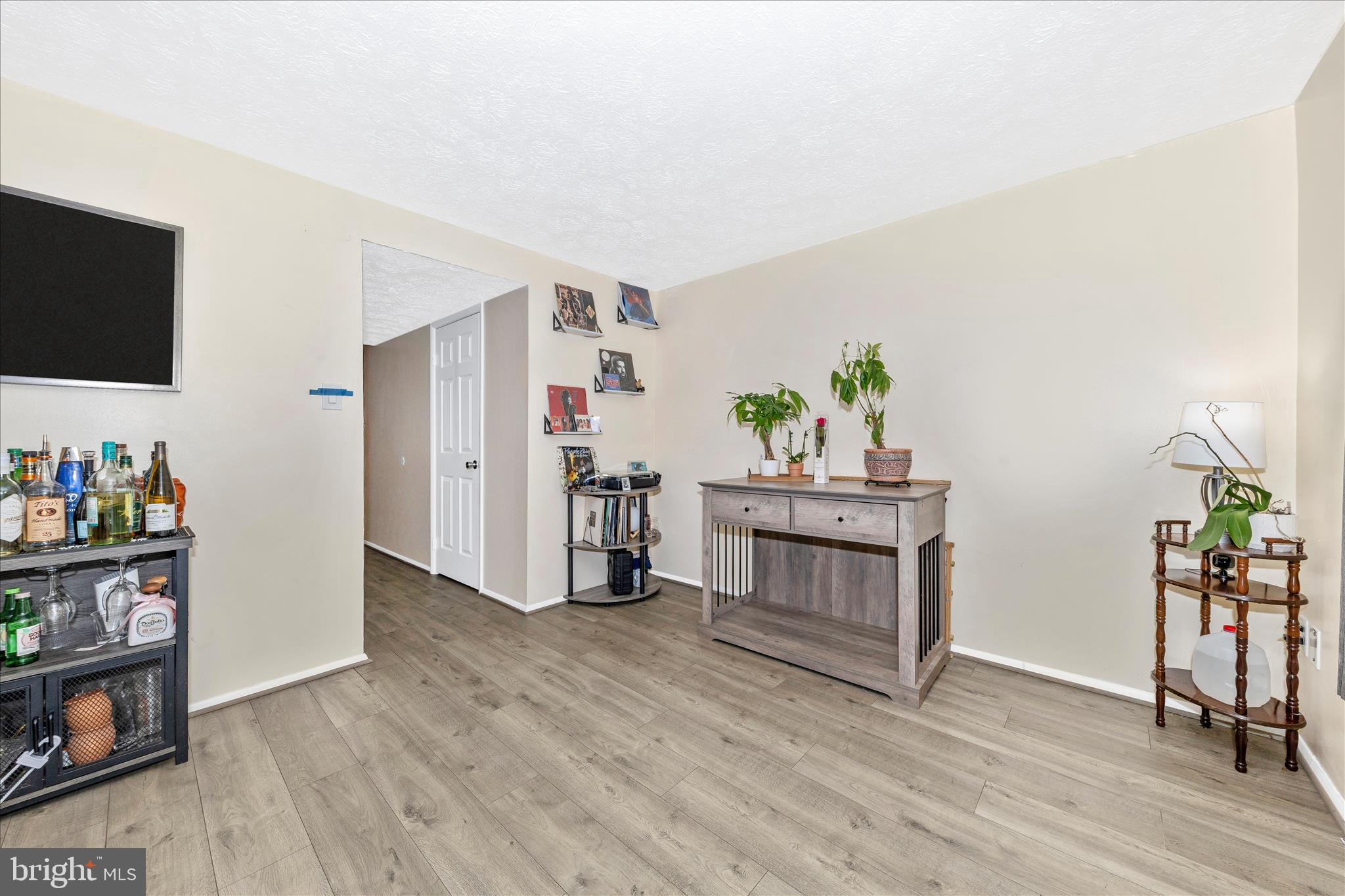 GLADE TOWN - Residential