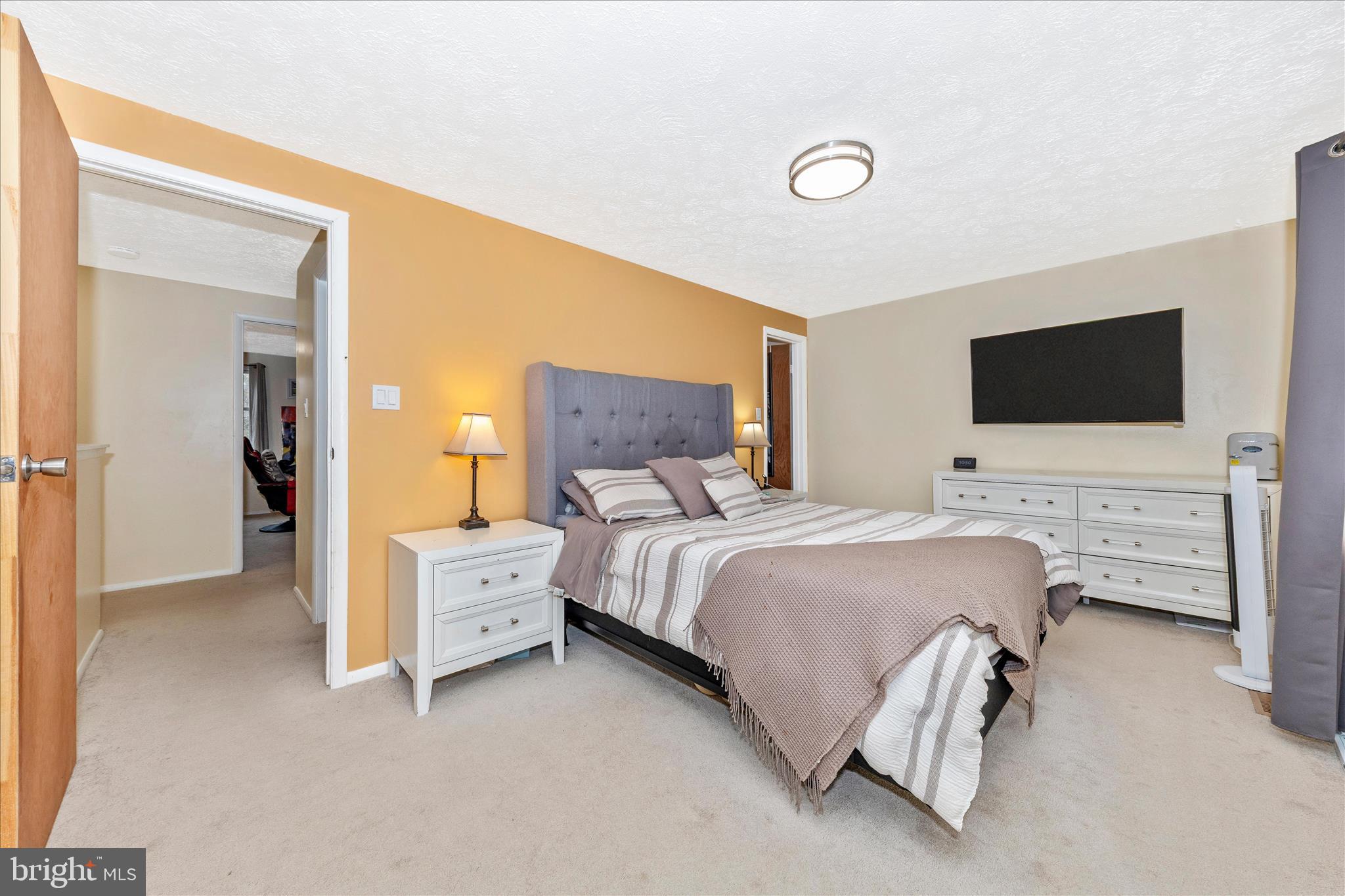 GLADE TOWN - Residential