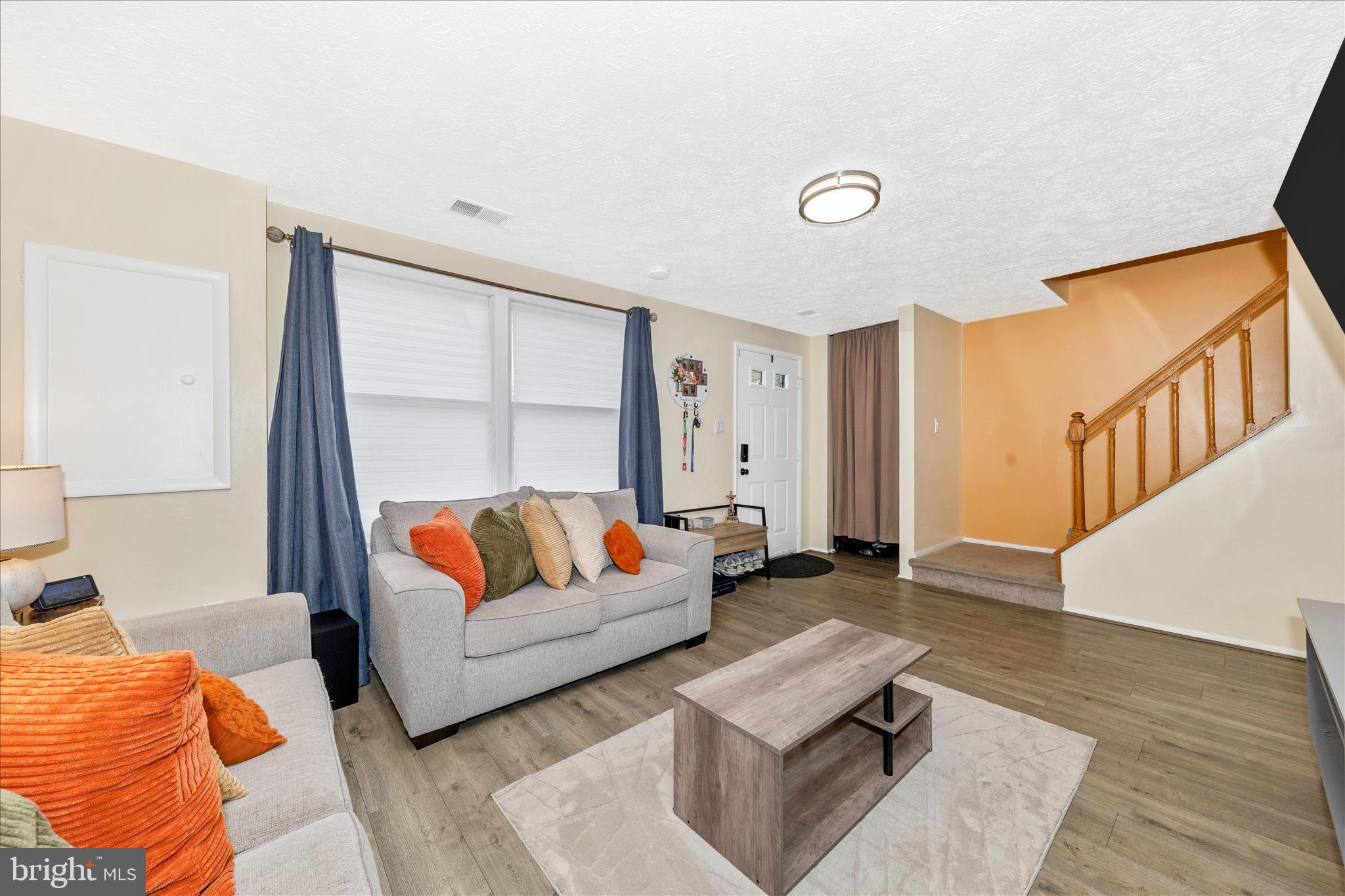 GLADE TOWN - Residential