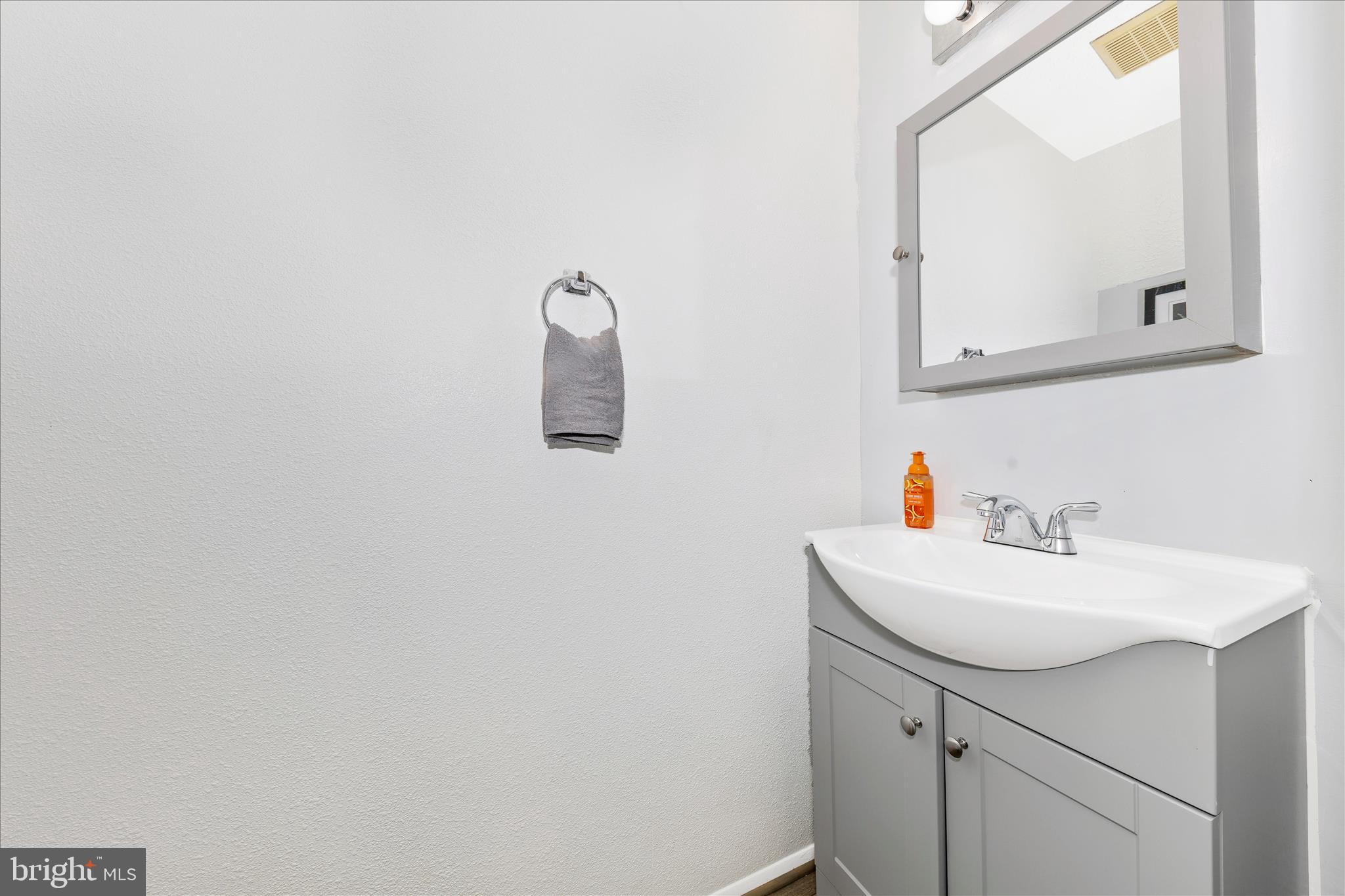 GLADE TOWN - Residential