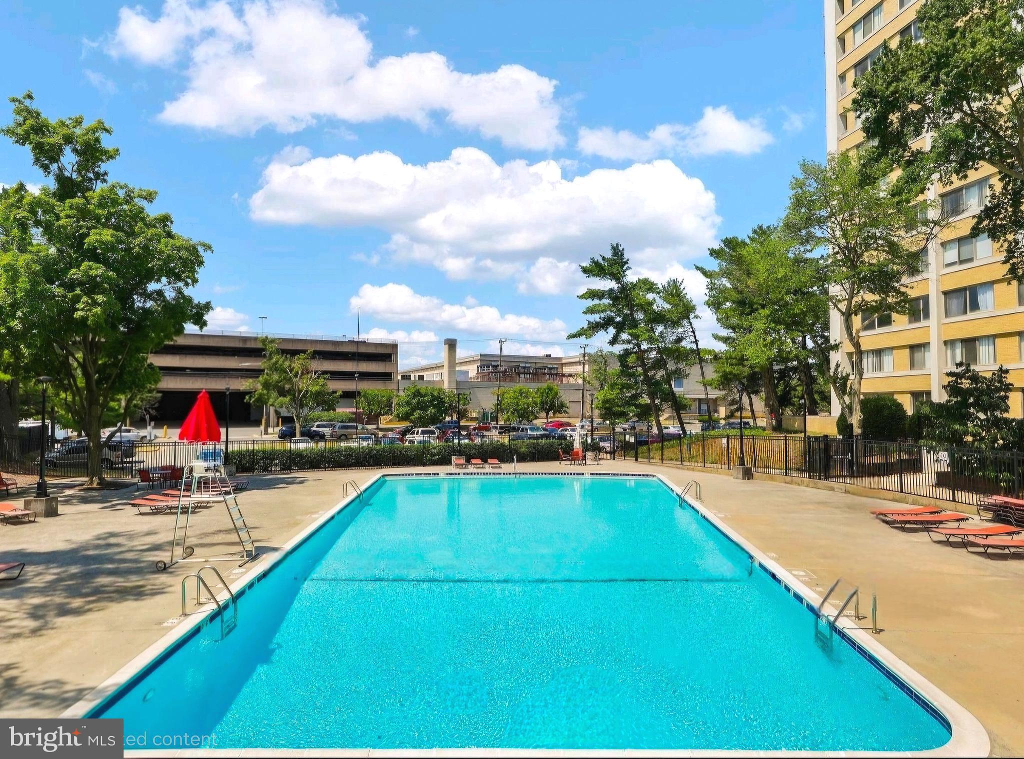 THE FOUNTAINS - Residential