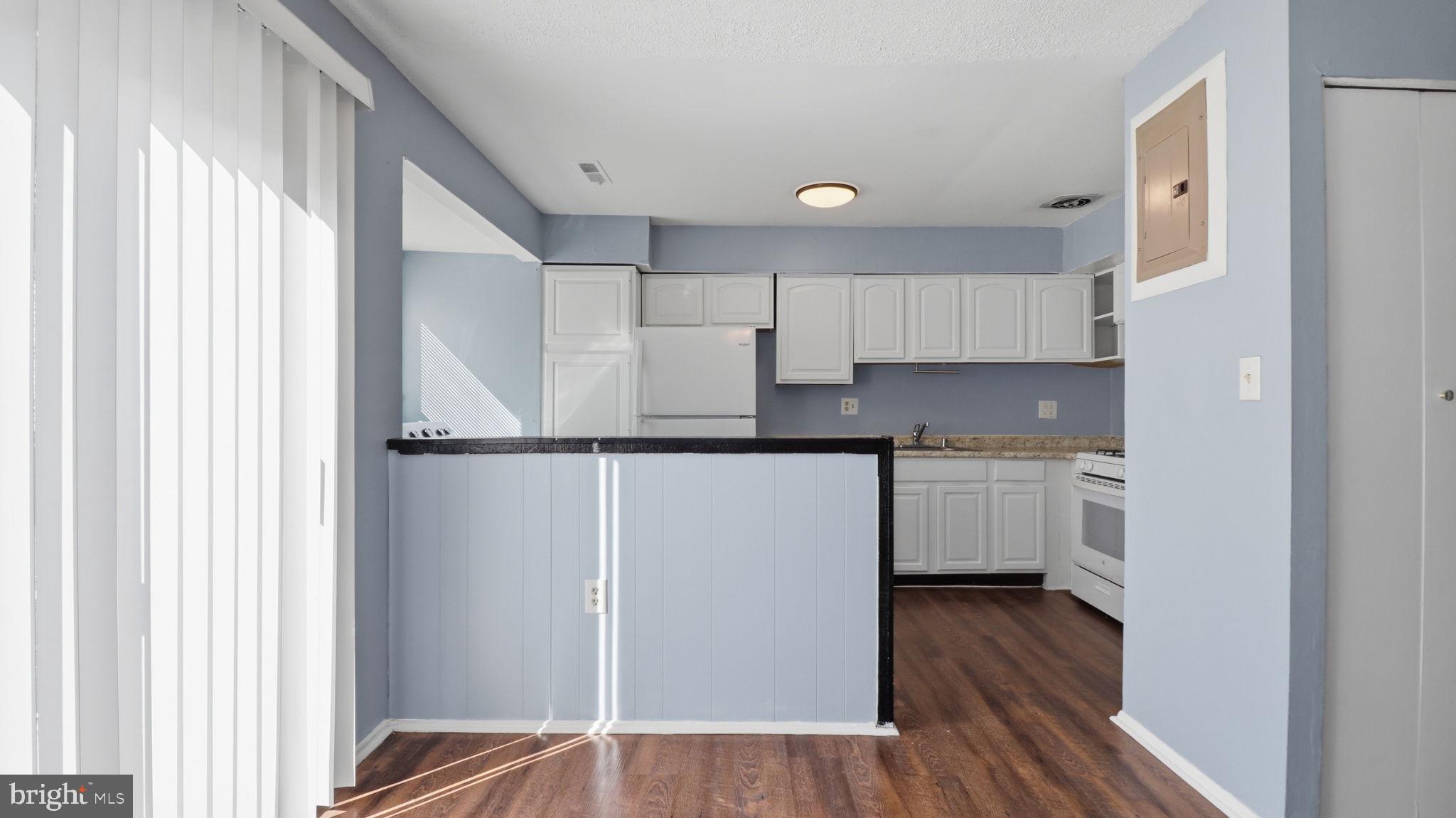 2612 CAMBERWELL COURT 2612