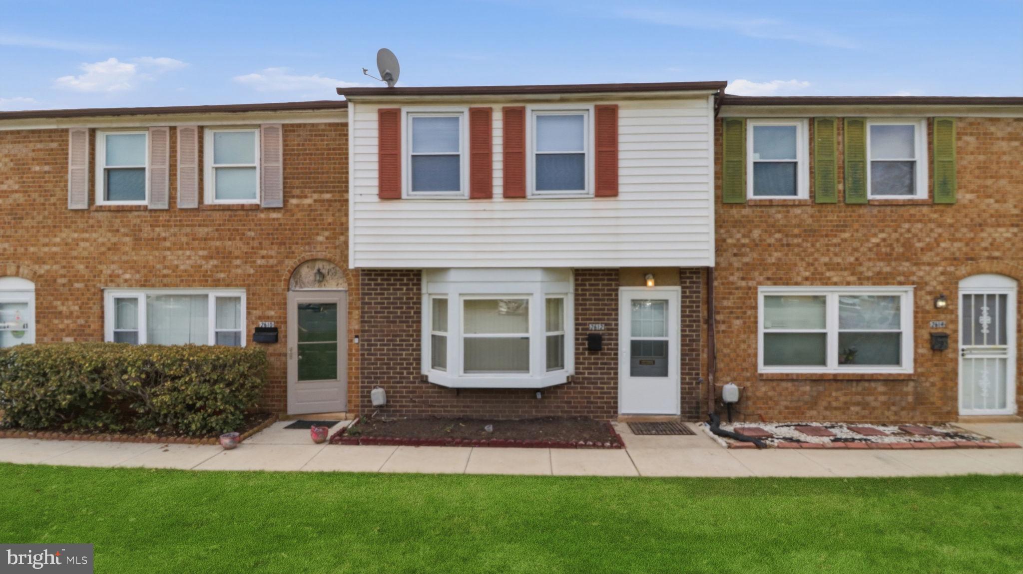 WINDSOR  MILL - Residential