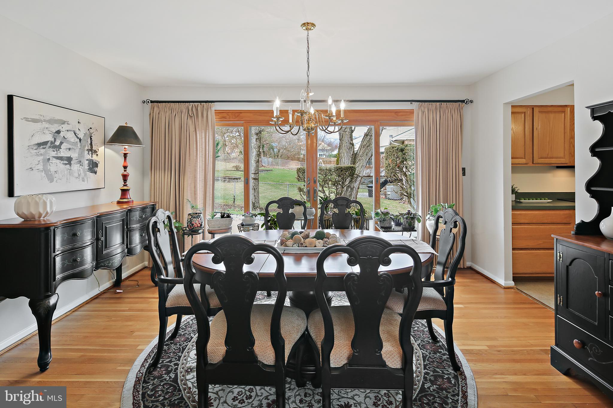 CALVERTON - Residential