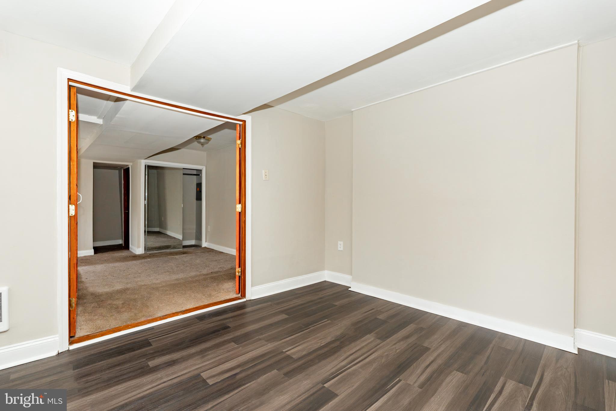 COBBS CREEK - Residential Lease