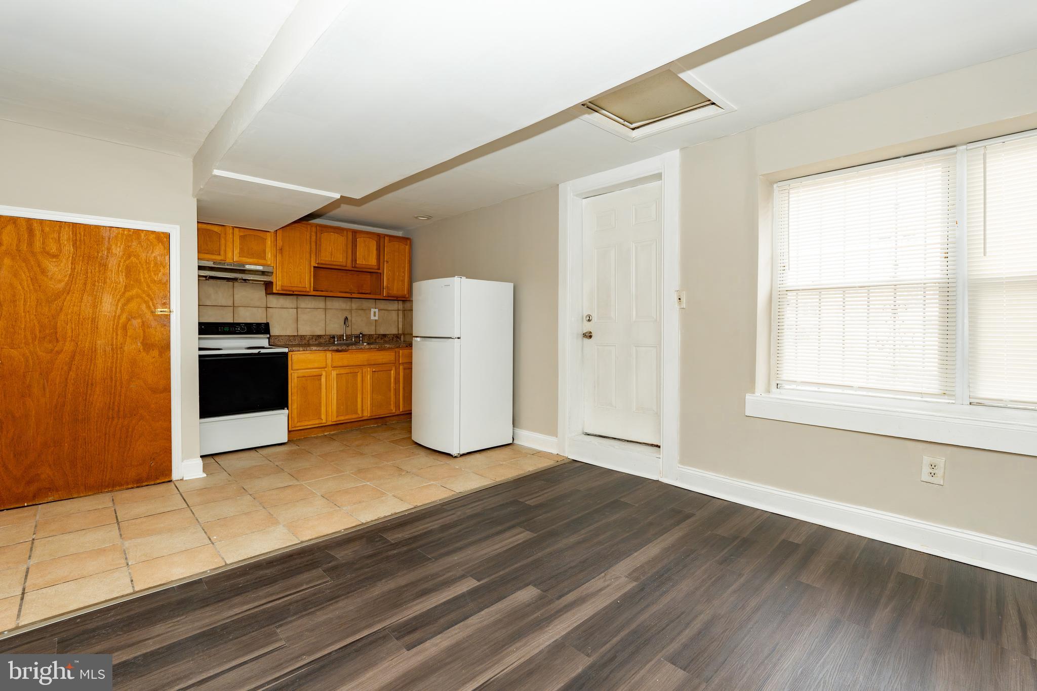 COBBS CREEK - Residential Lease