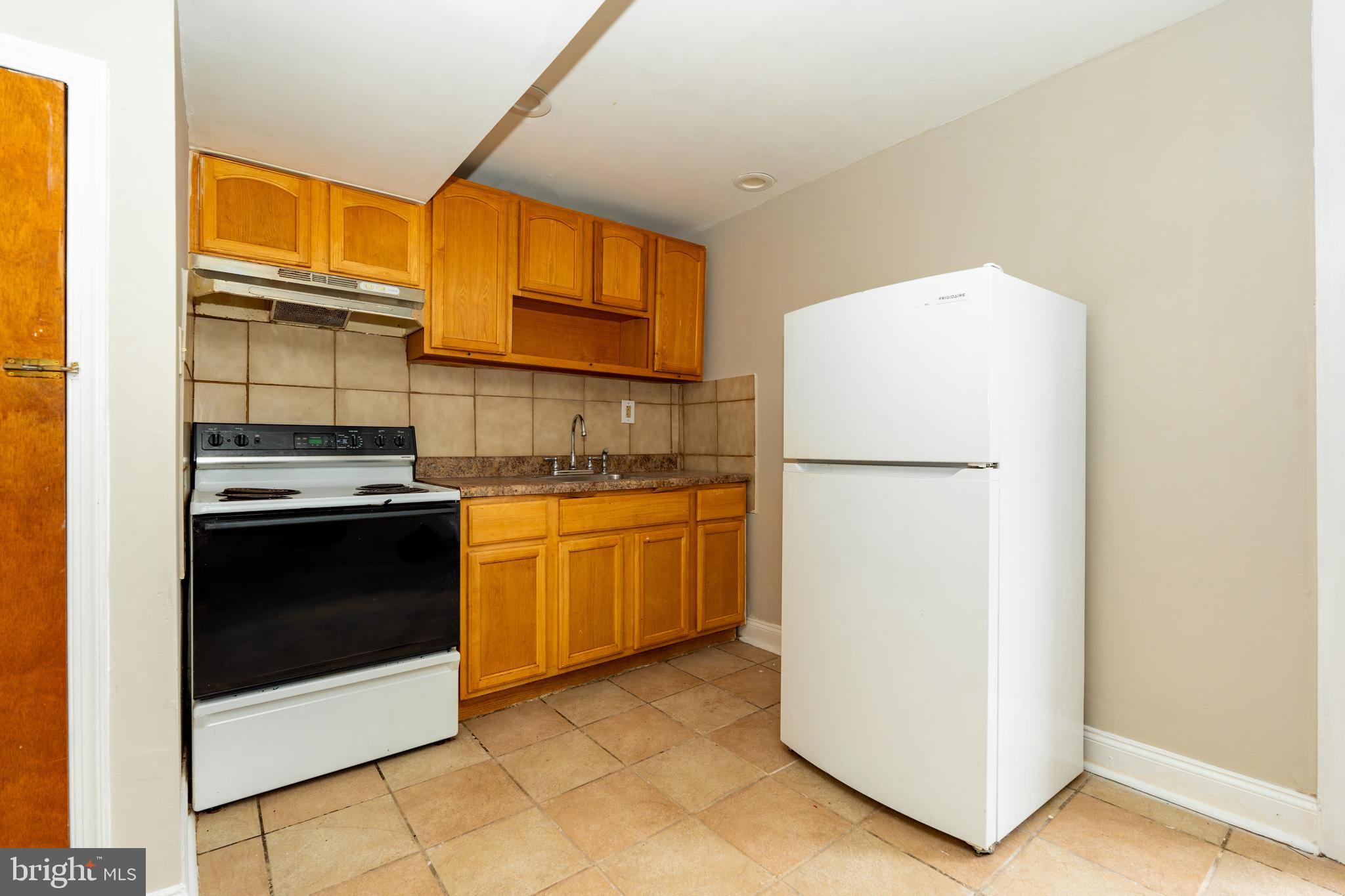COBBS CREEK - Residential Lease