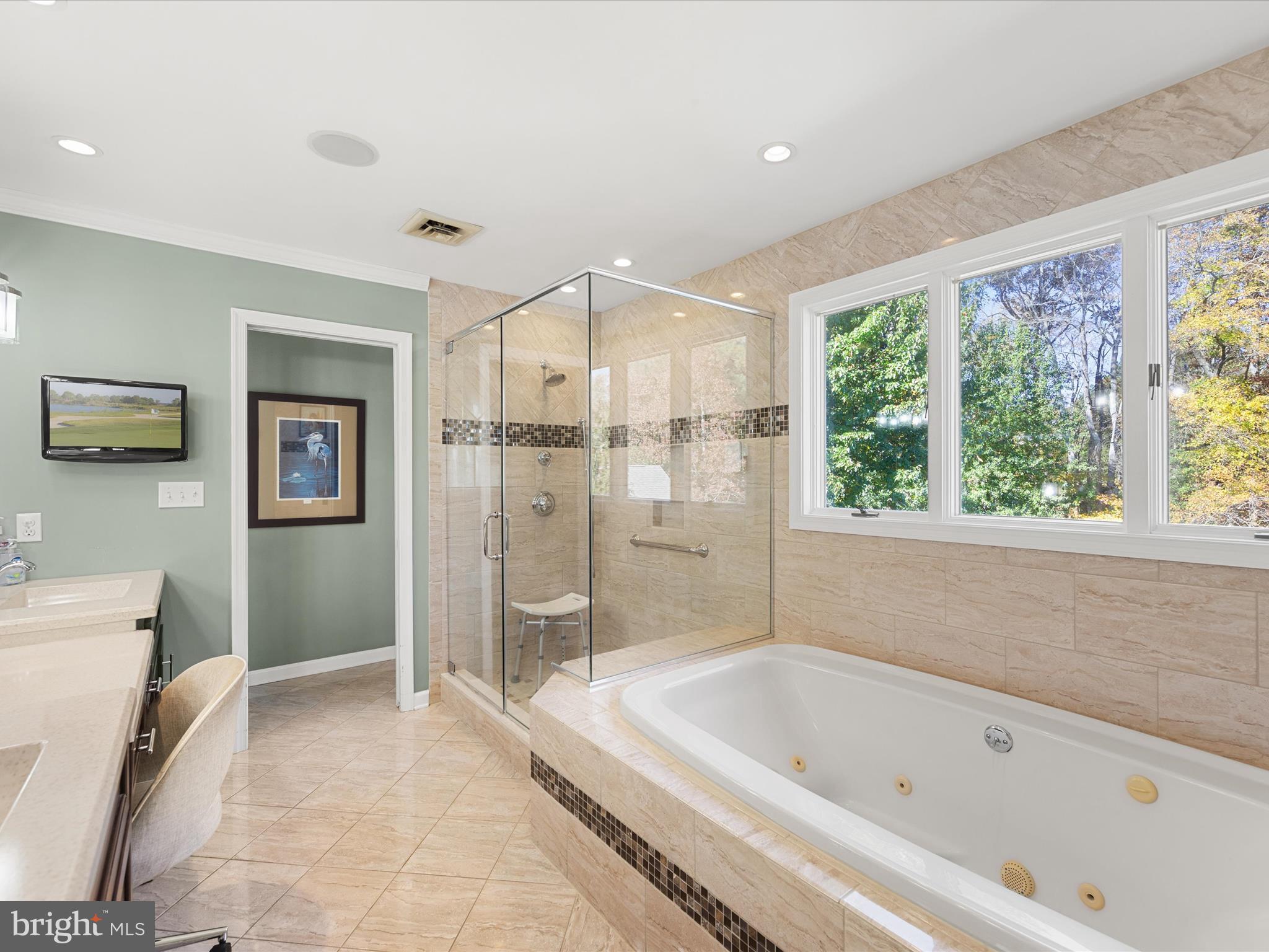 FOXCHASE - Residential