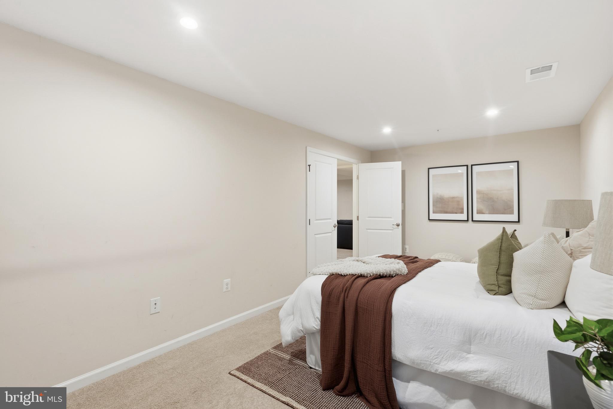 FAIRWOOD-PHASE 2-PLAT 10 - Residential