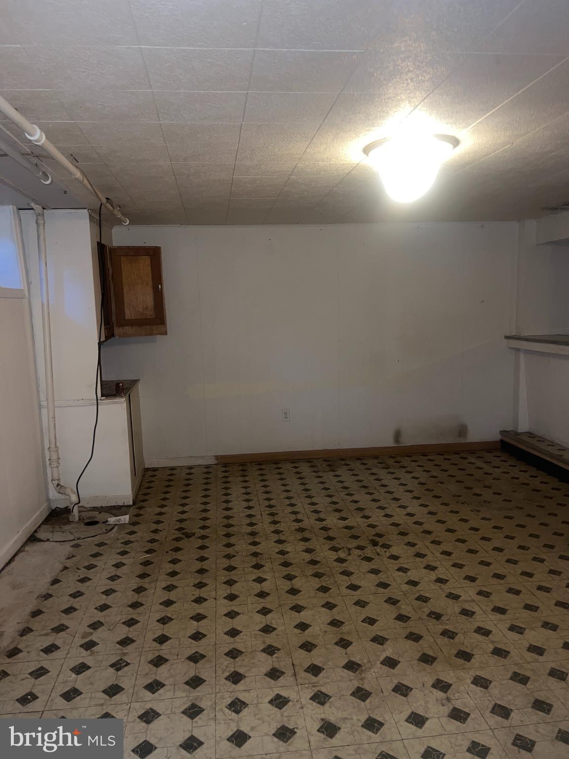 NORTHWOOD - Residential