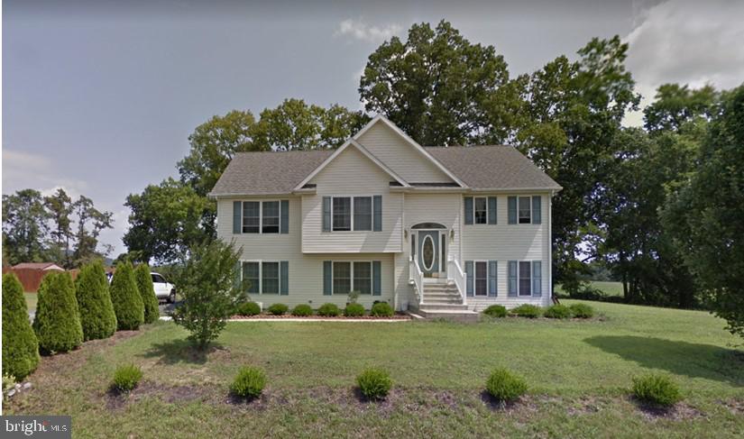 FORT HILL FARMS - Residential