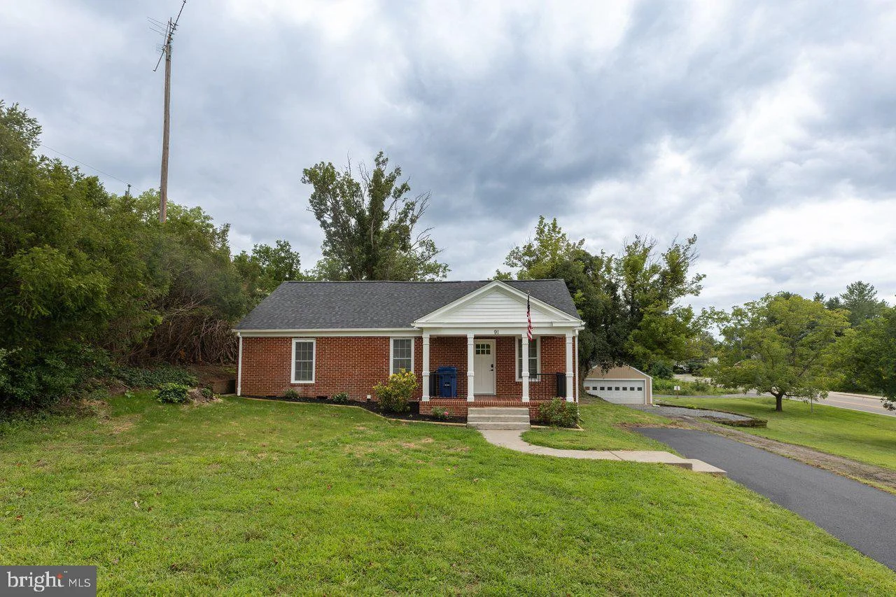 91 Grace Street, Grottoes, VA, 24441