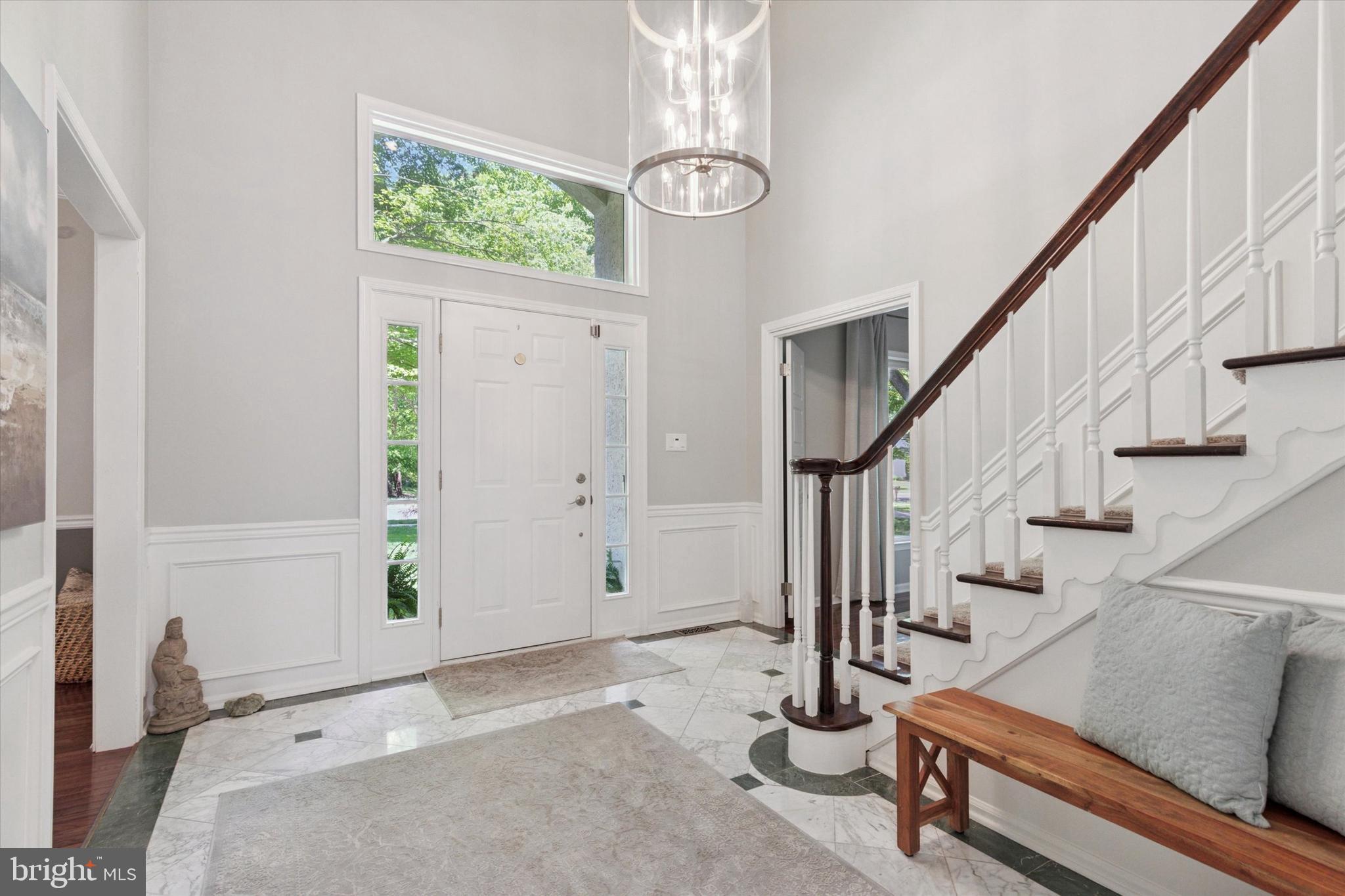 118 OXFORD LANE