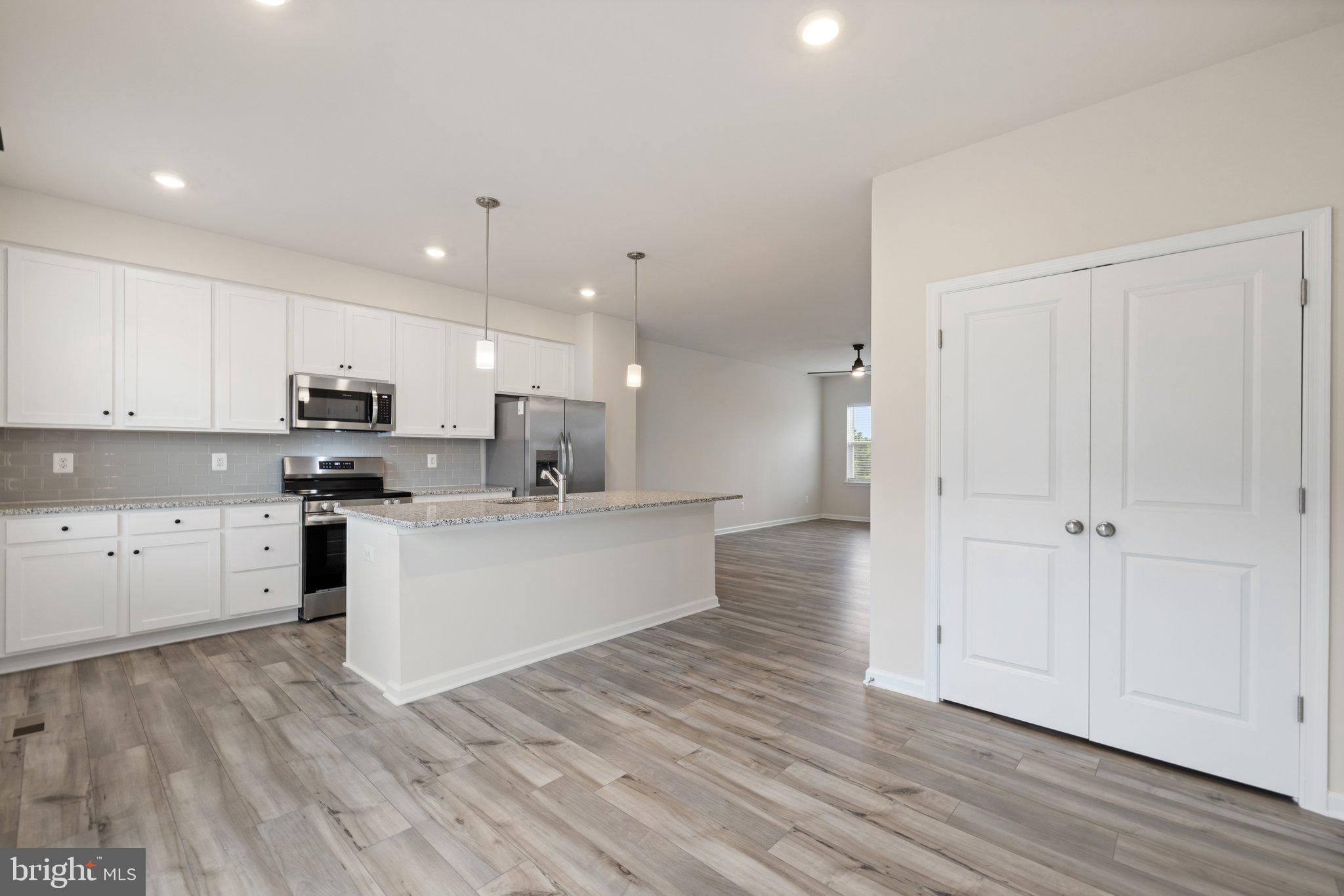 RED CLOVER MEADOWS - Residential Lease