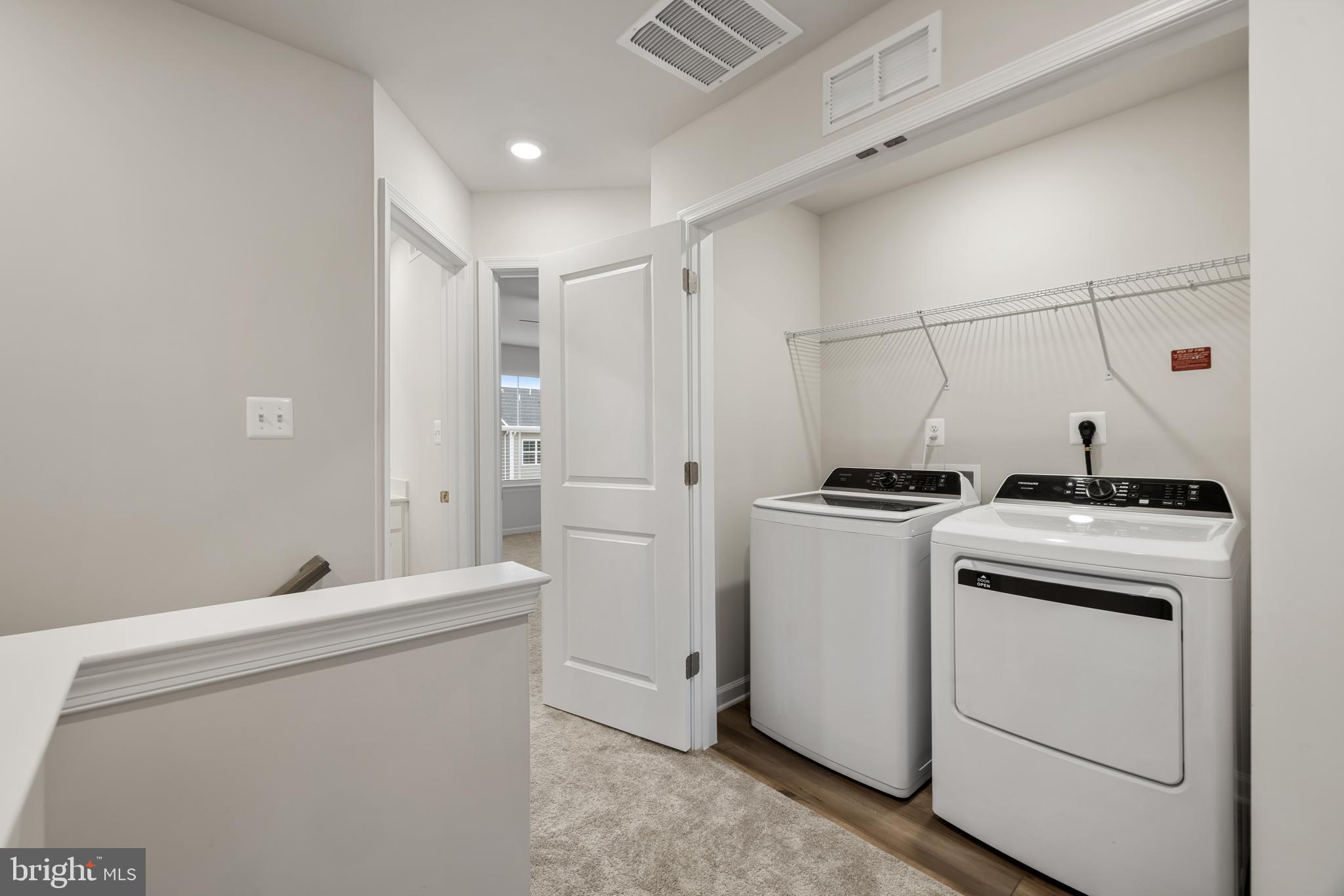 RED CLOVER MEADOWS - Residential Lease