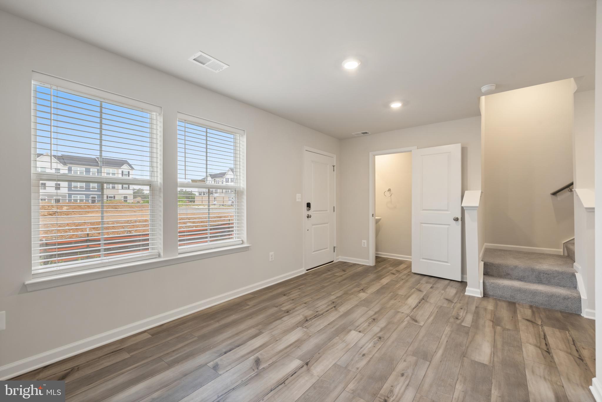 RED CLOVER MEADOWS - Residential Lease