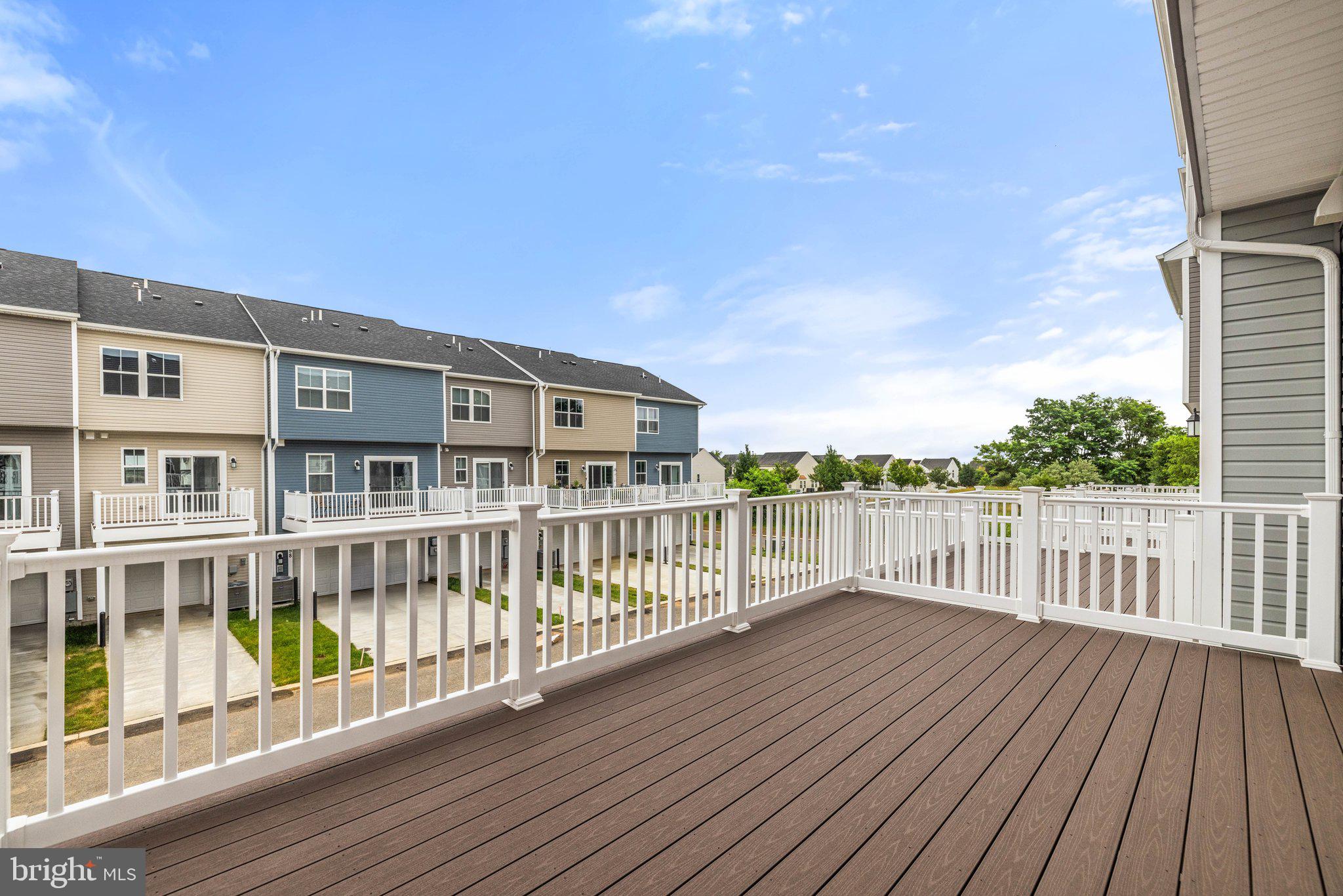 RED CLOVER MEADOWS - Residential Lease