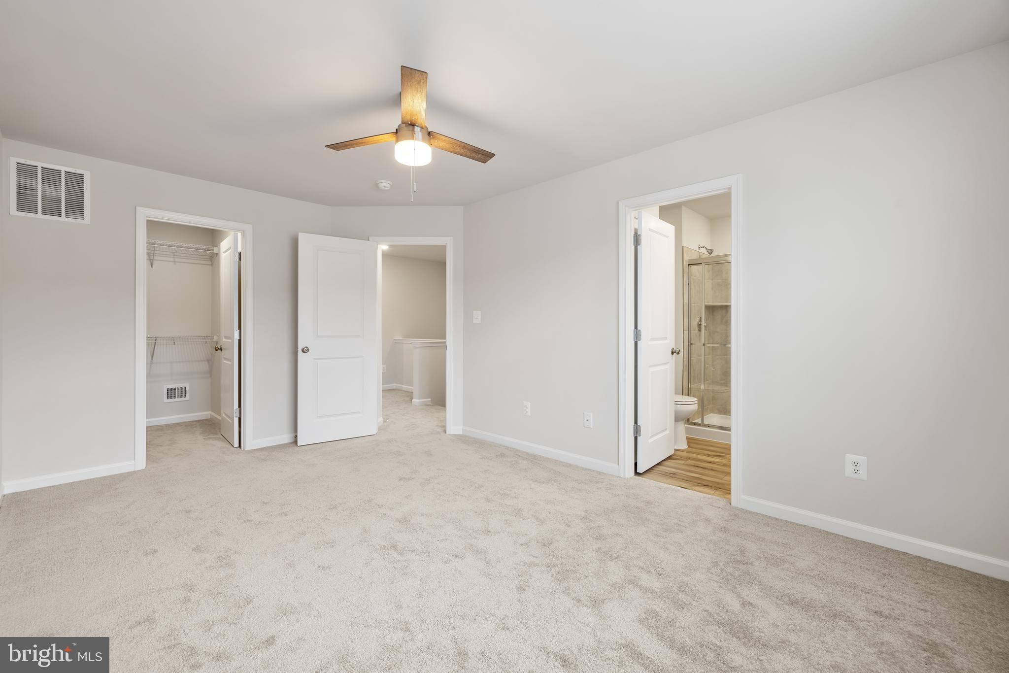 RED CLOVER MEADOWS - Residential Lease