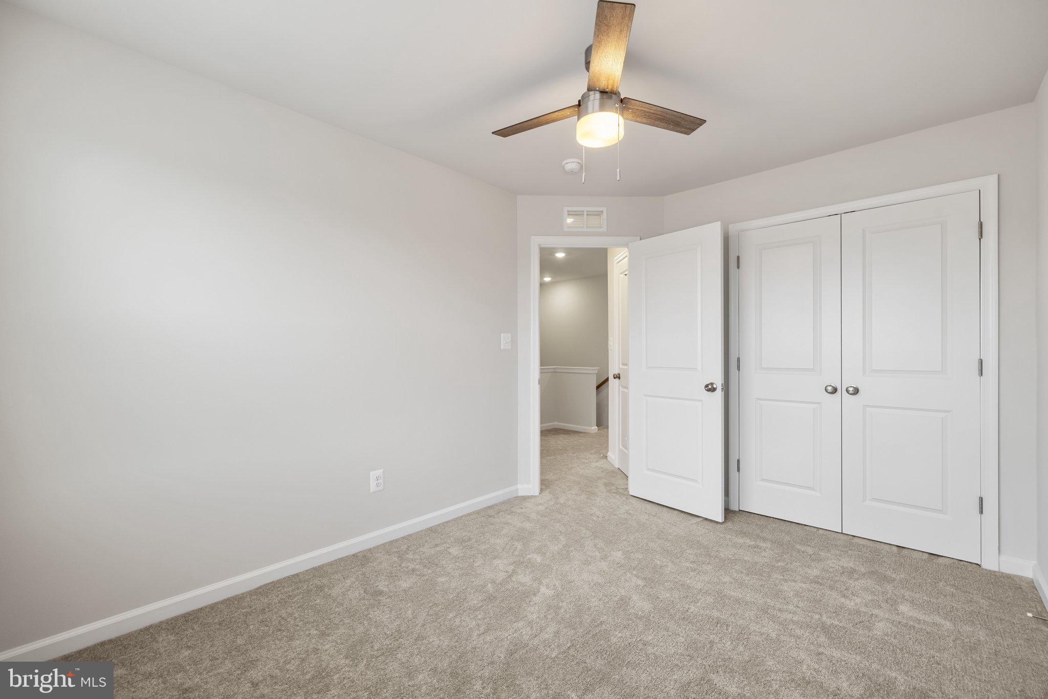 RED CLOVER MEADOWS - Residential Lease