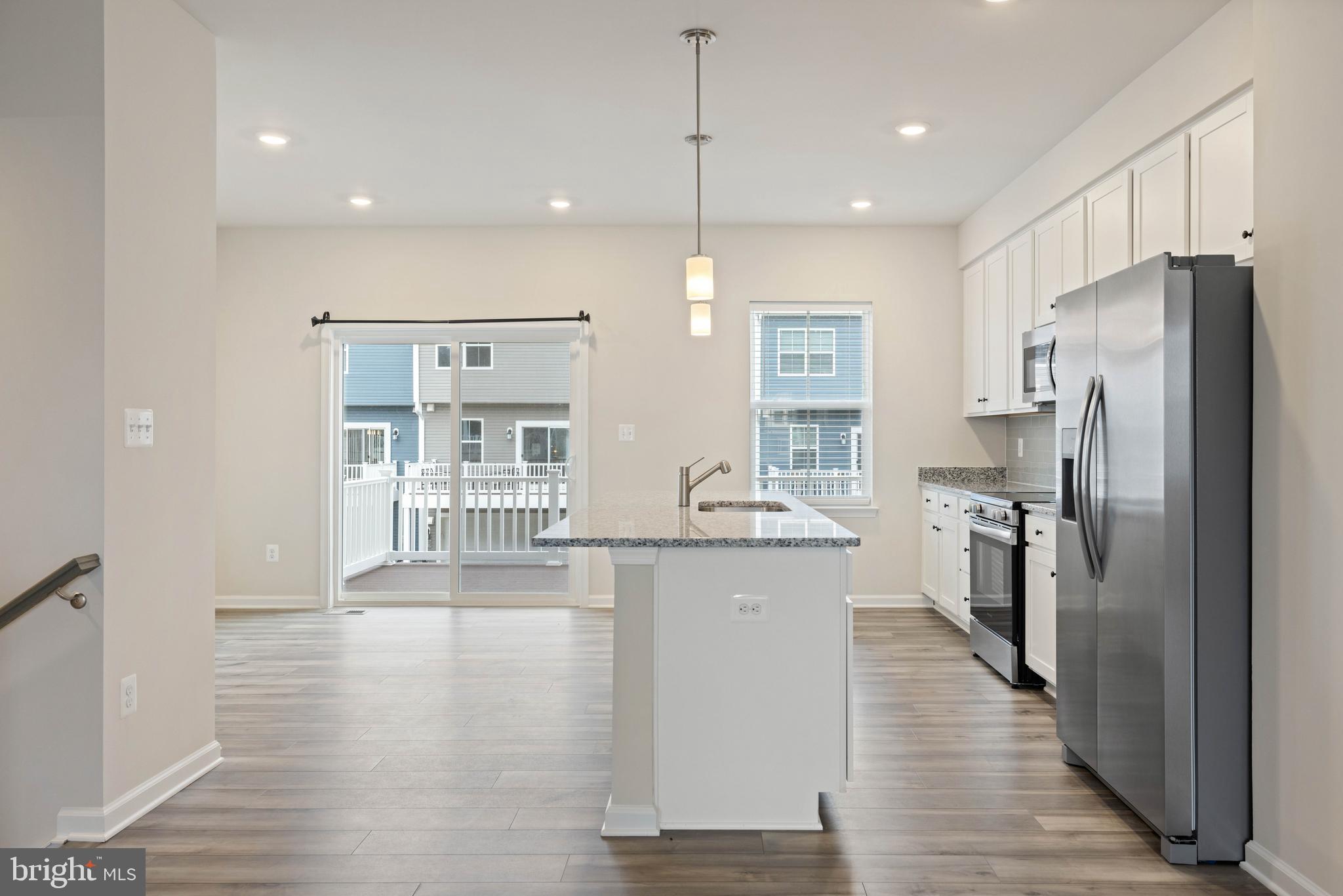 RED CLOVER MEADOWS - Residential Lease