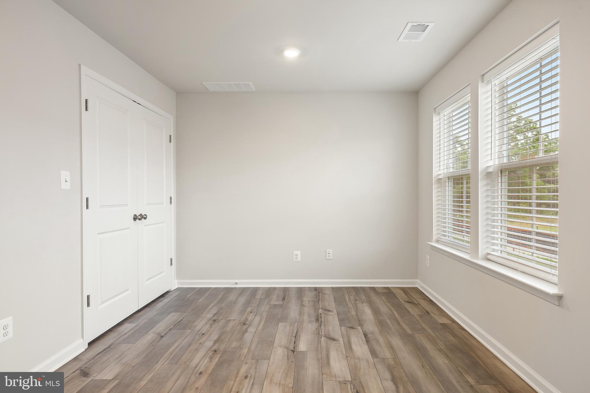 RED CLOVER MEADOWS - Residential Lease