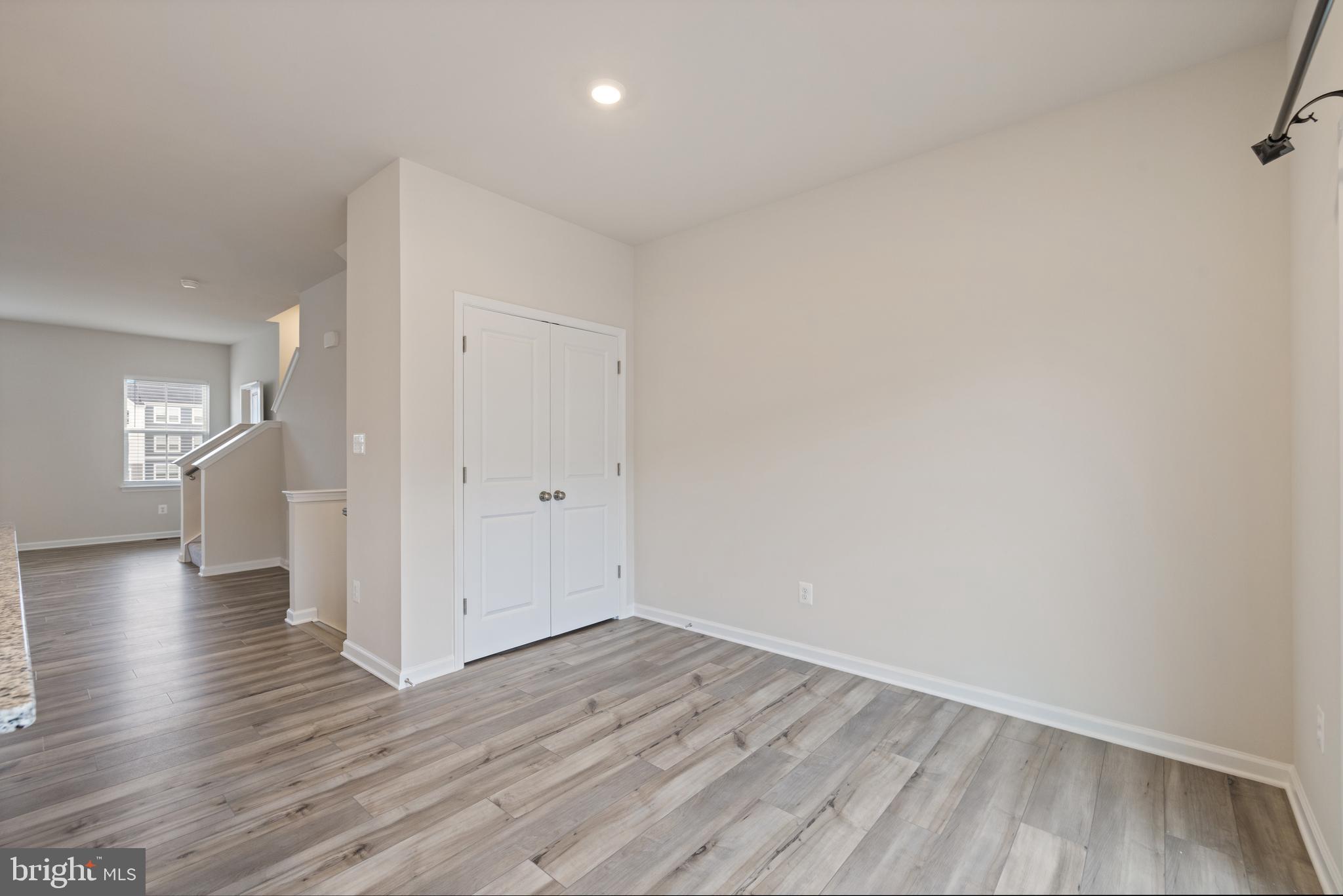 RED CLOVER MEADOWS - Residential Lease