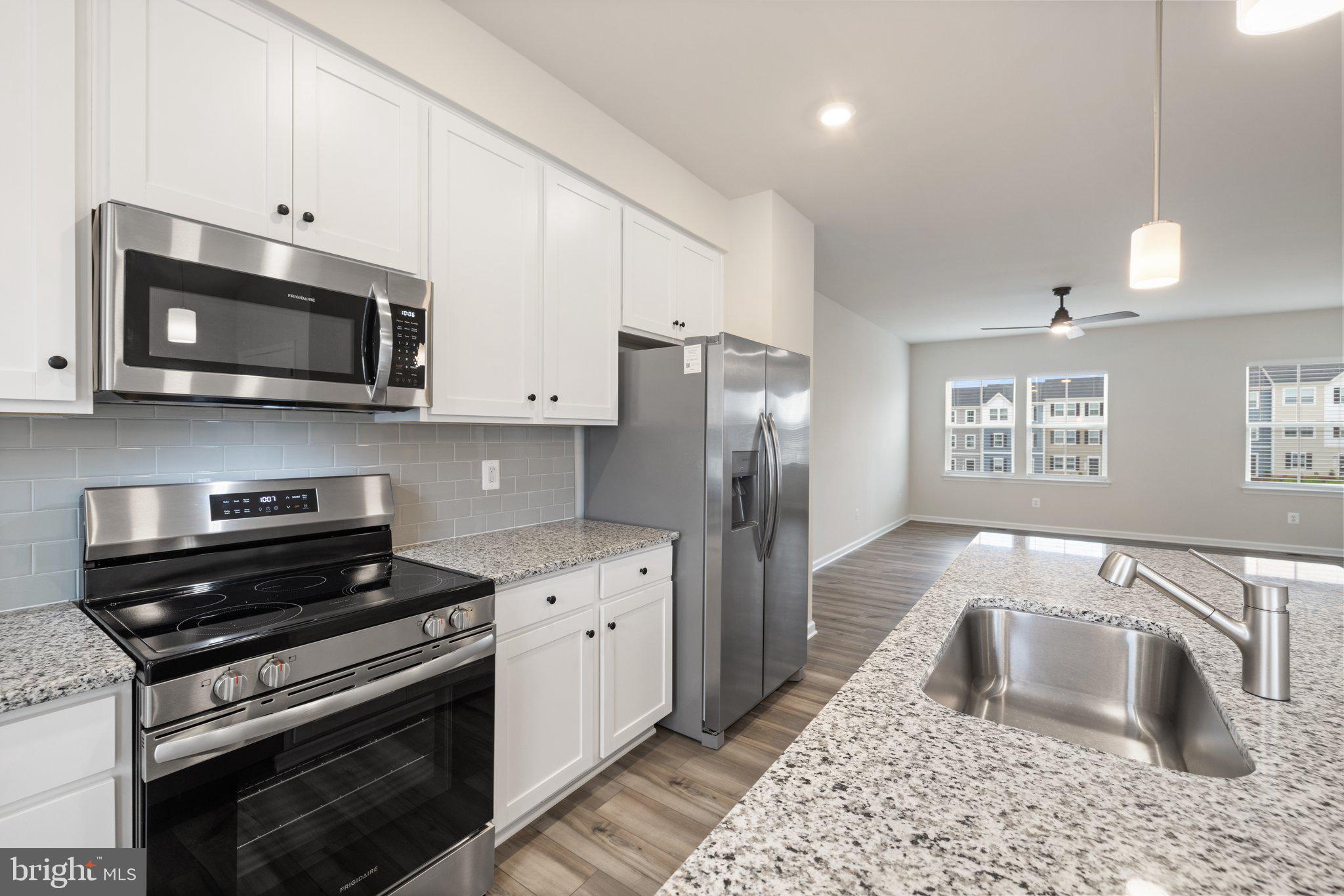 RED CLOVER MEADOWS - Residential Lease