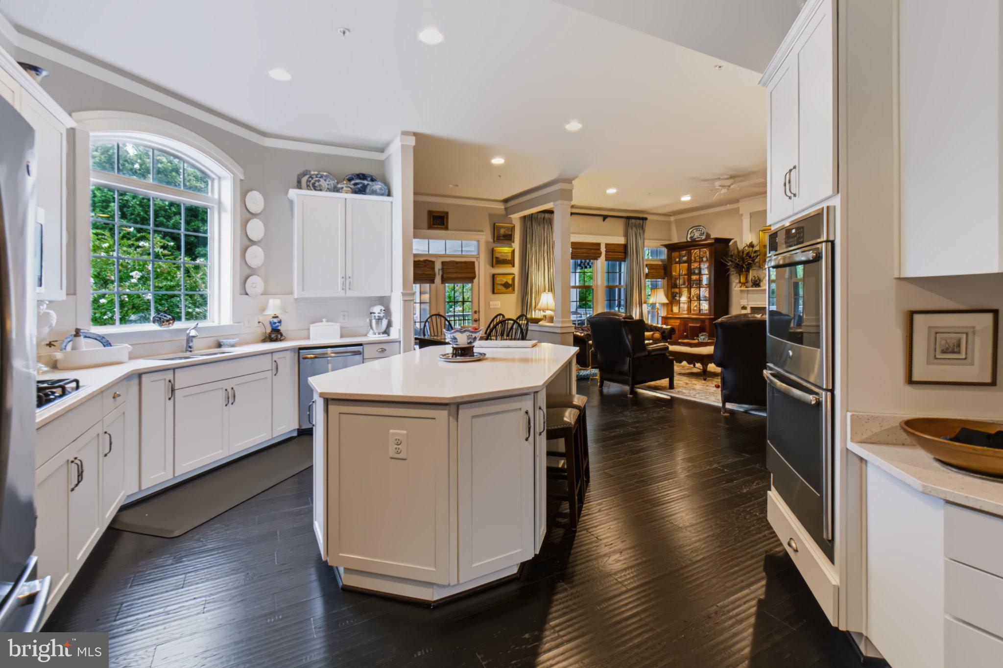 2139 BASIL HALL LANE