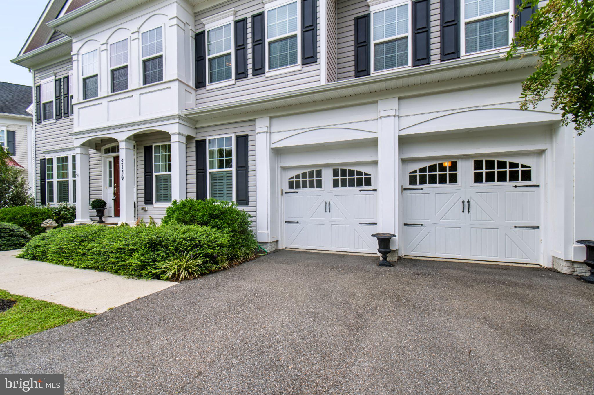 2139 BASIL HALL LANE