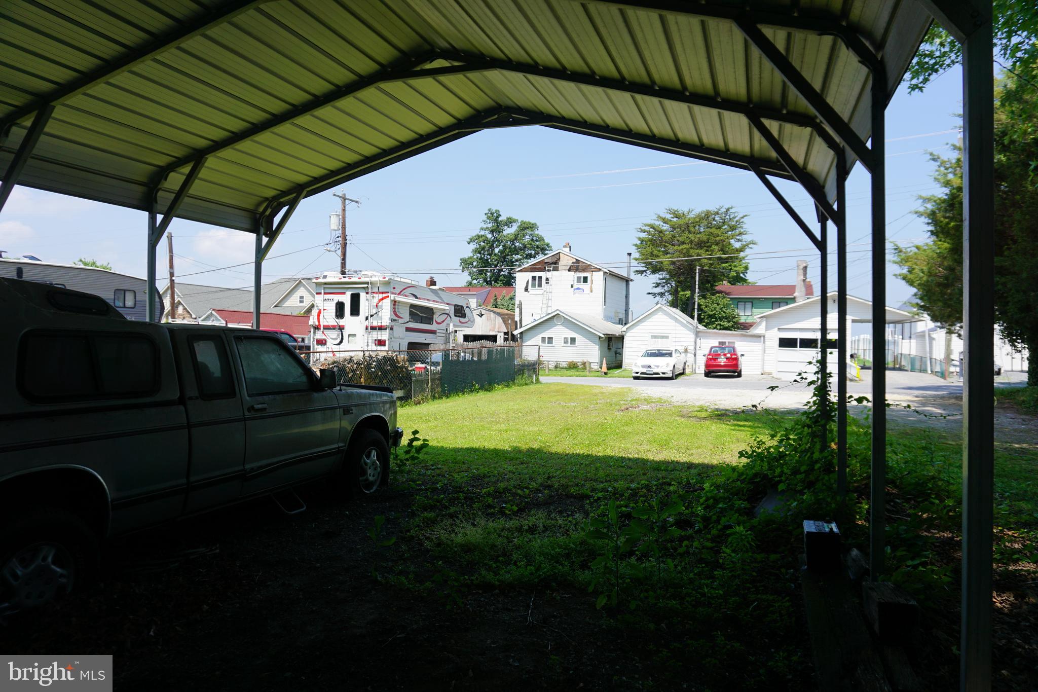 4113 BEACHWOOD ROAD
