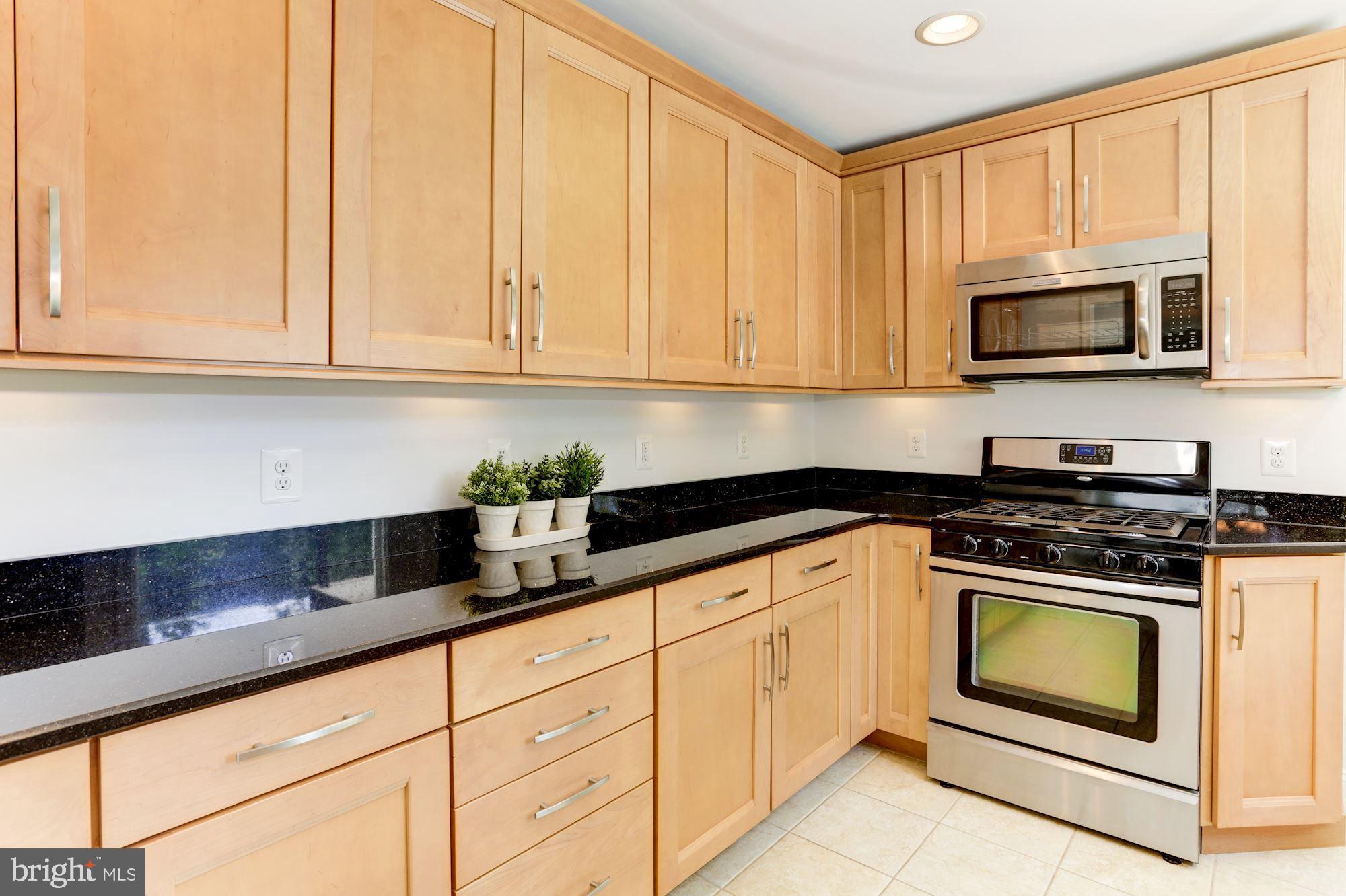 COVENTRY/CROMWELL - Residential