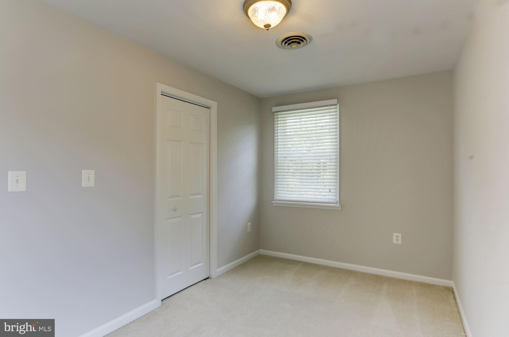 COVENTRY/CROMWELL - Residential