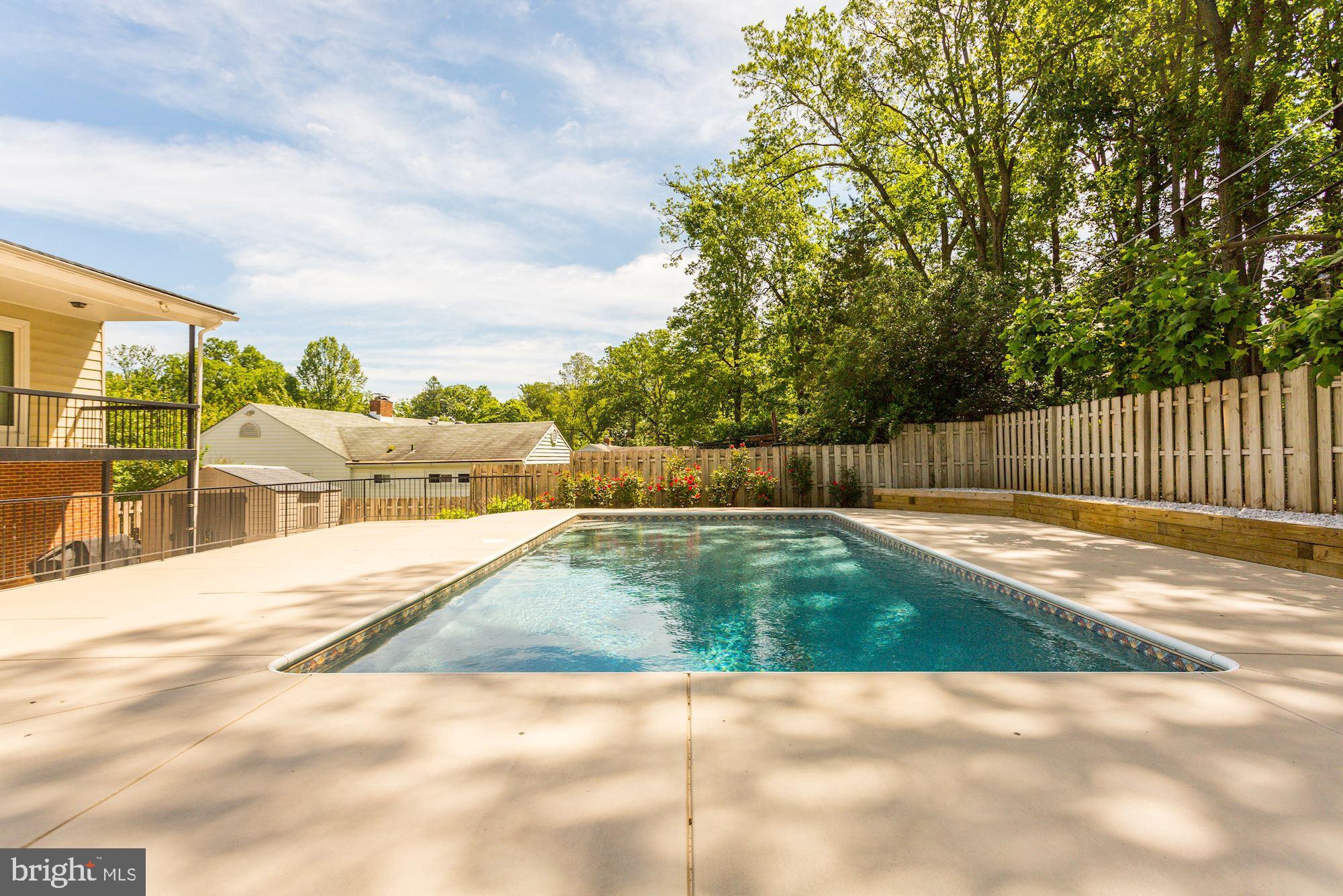 COVENTRY/CROMWELL - Residential