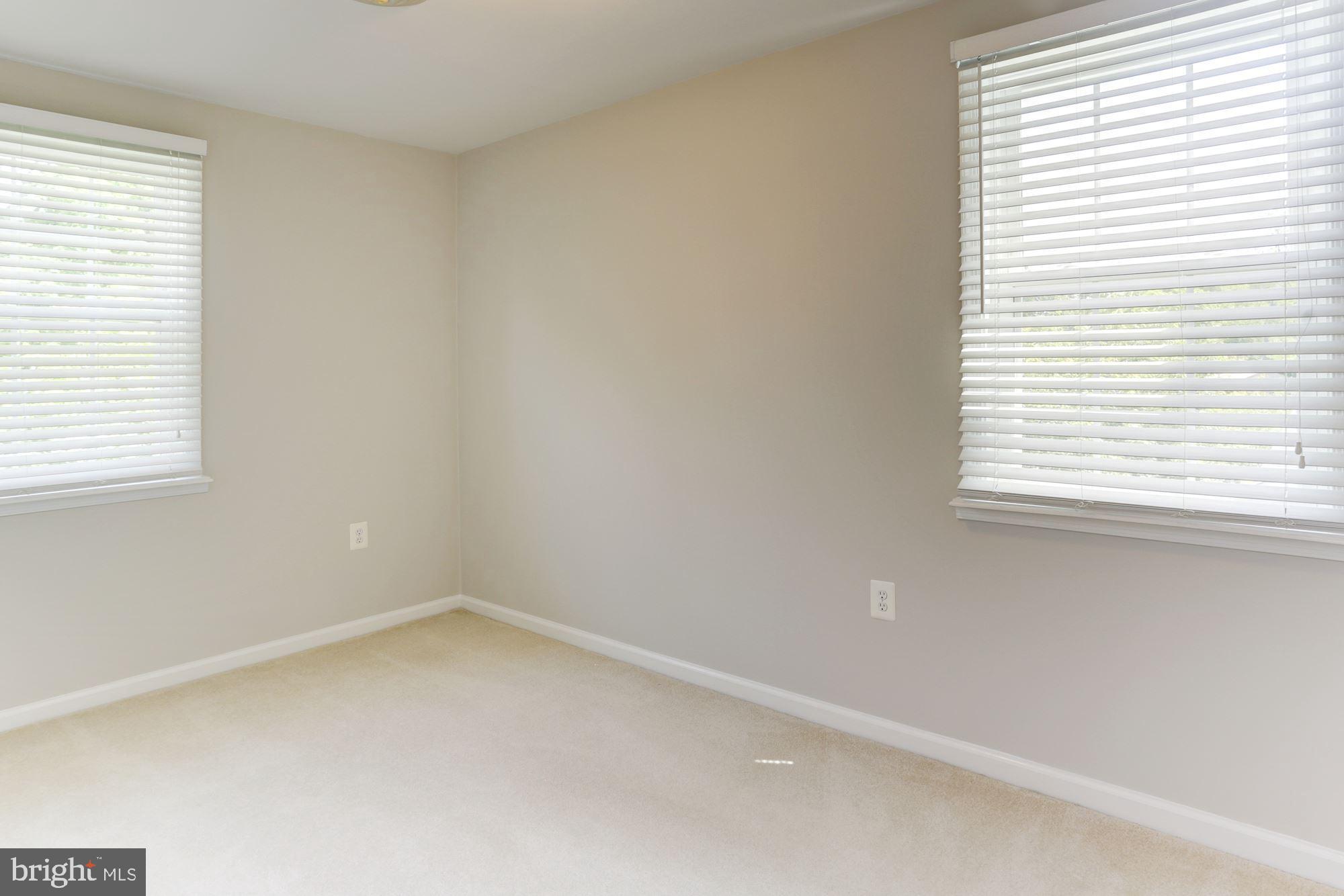 COVENTRY/CROMWELL - Residential