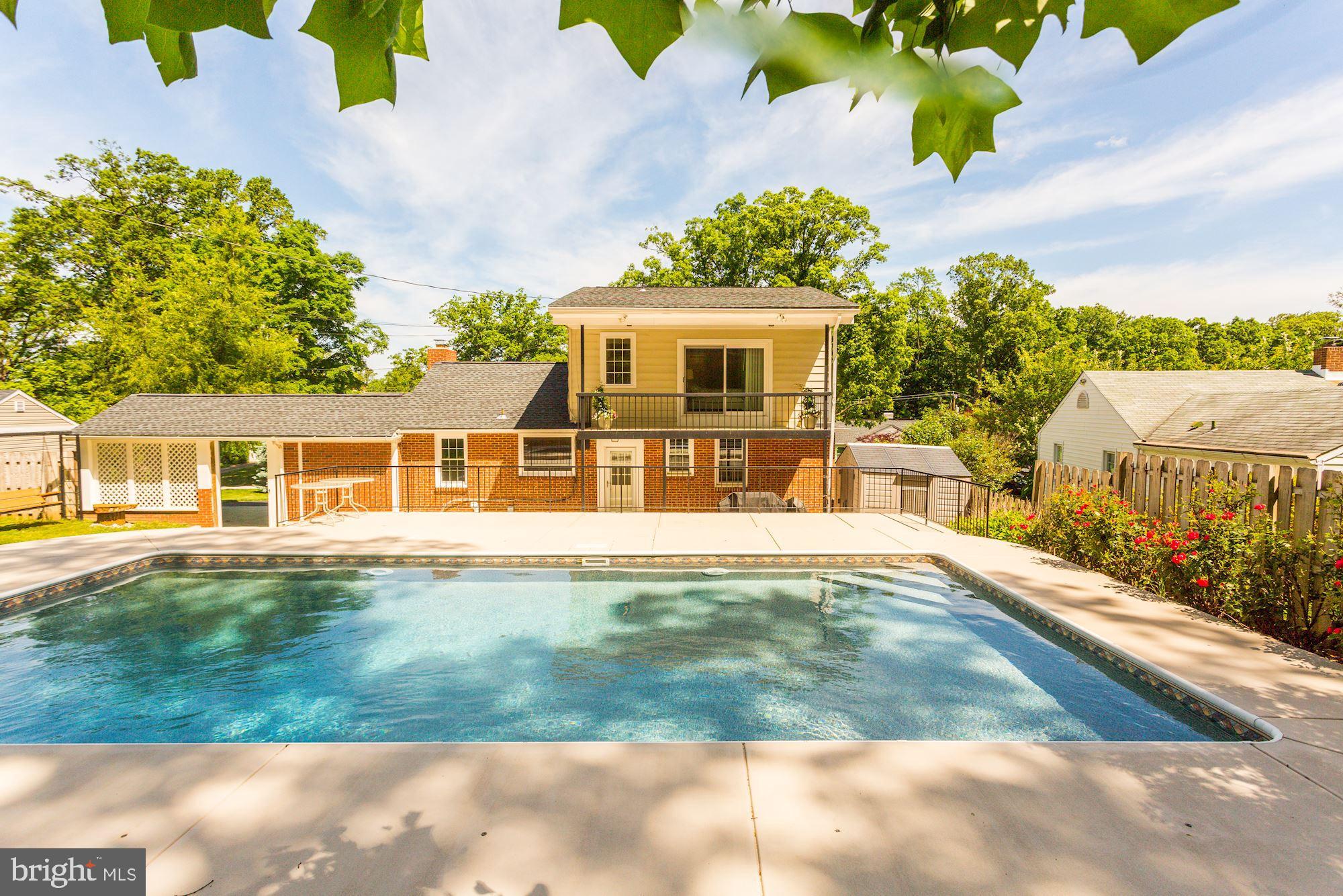 COVENTRY/CROMWELL - Residential