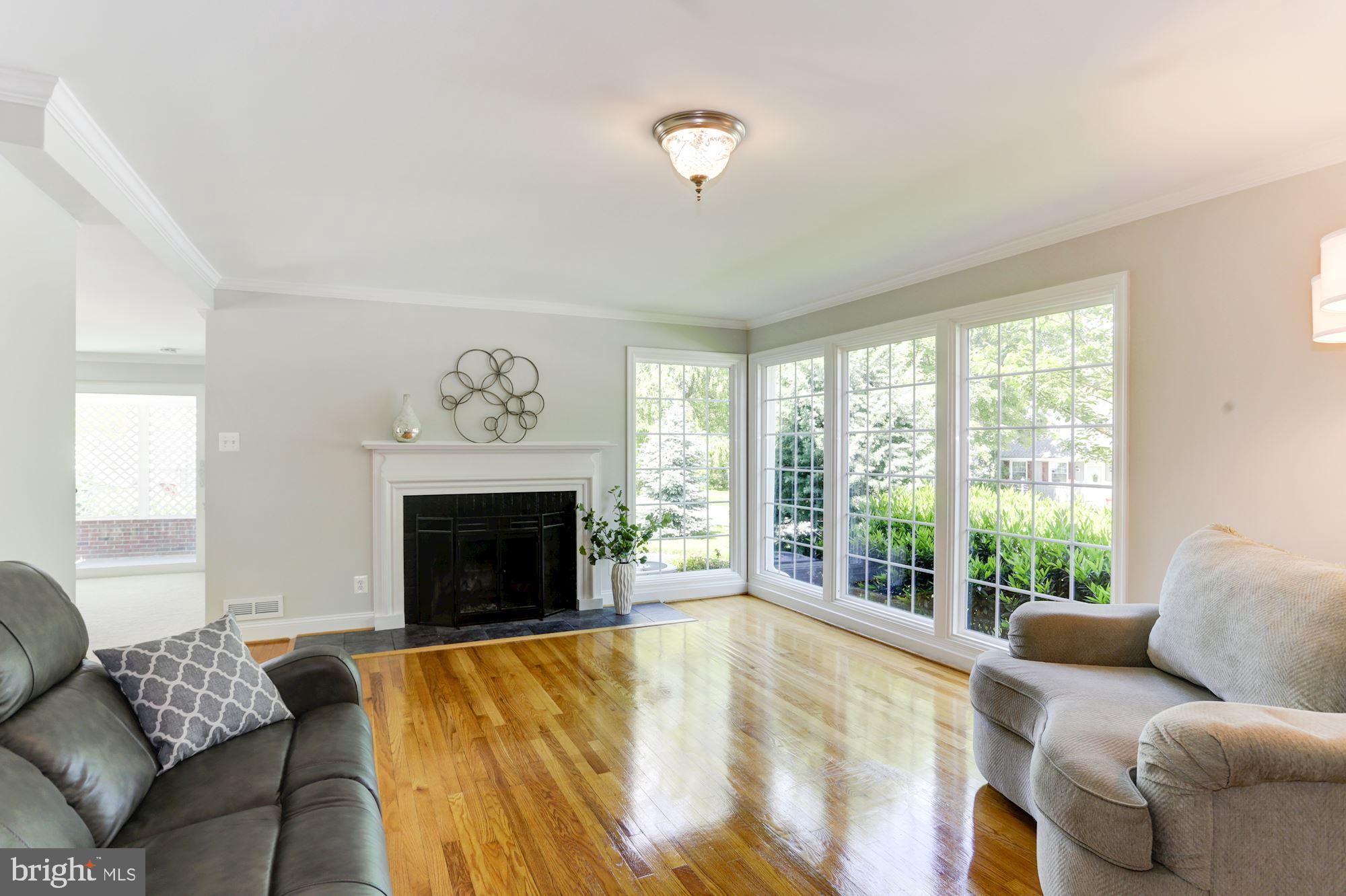 COVENTRY/CROMWELL - Residential