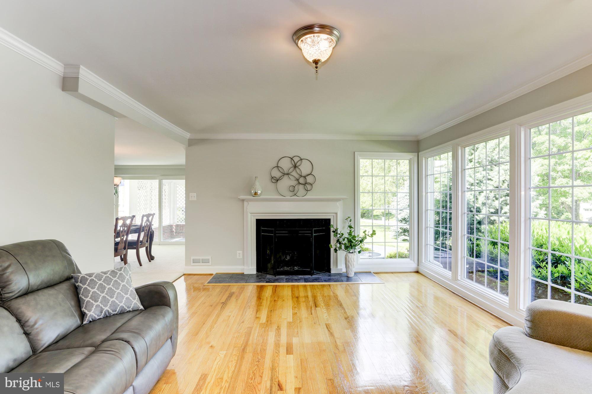 COVENTRY/CROMWELL - Residential