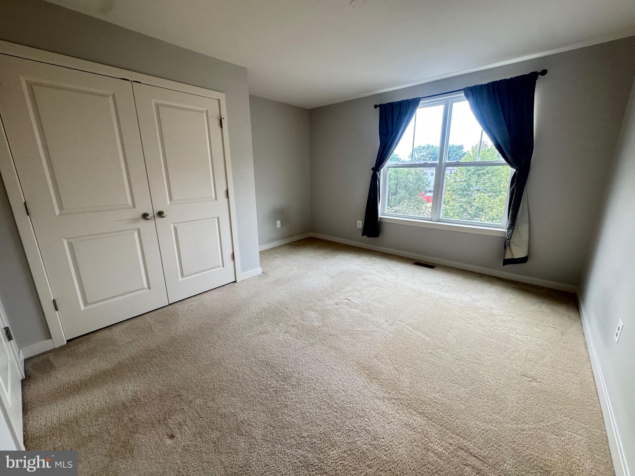 MONOCACY PARK SOUTH - Residential Lease