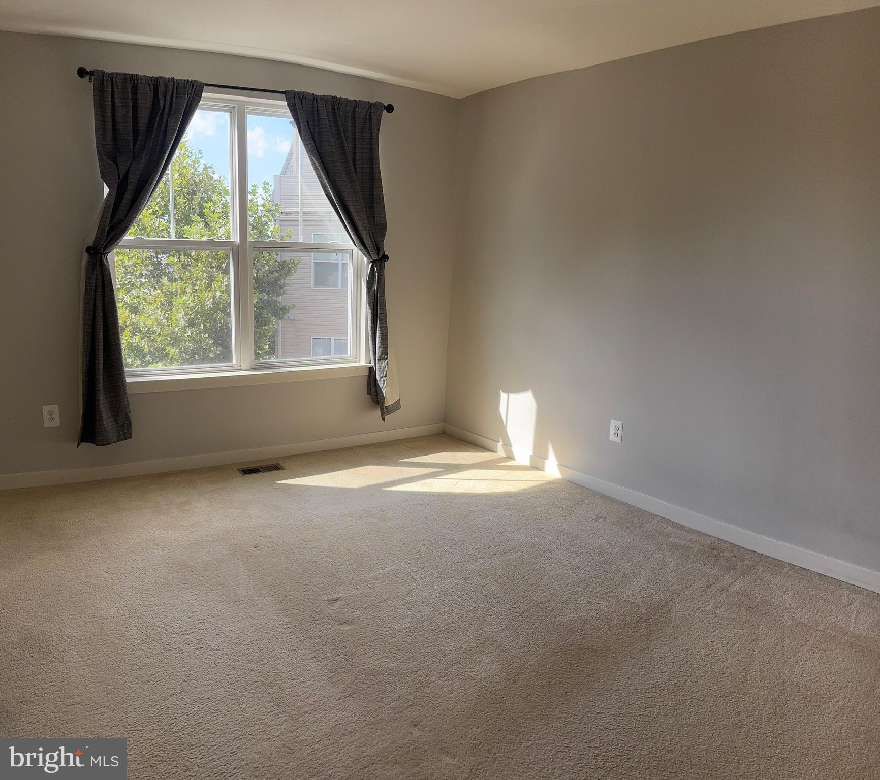 MONOCACY PARK SOUTH - Residential Lease