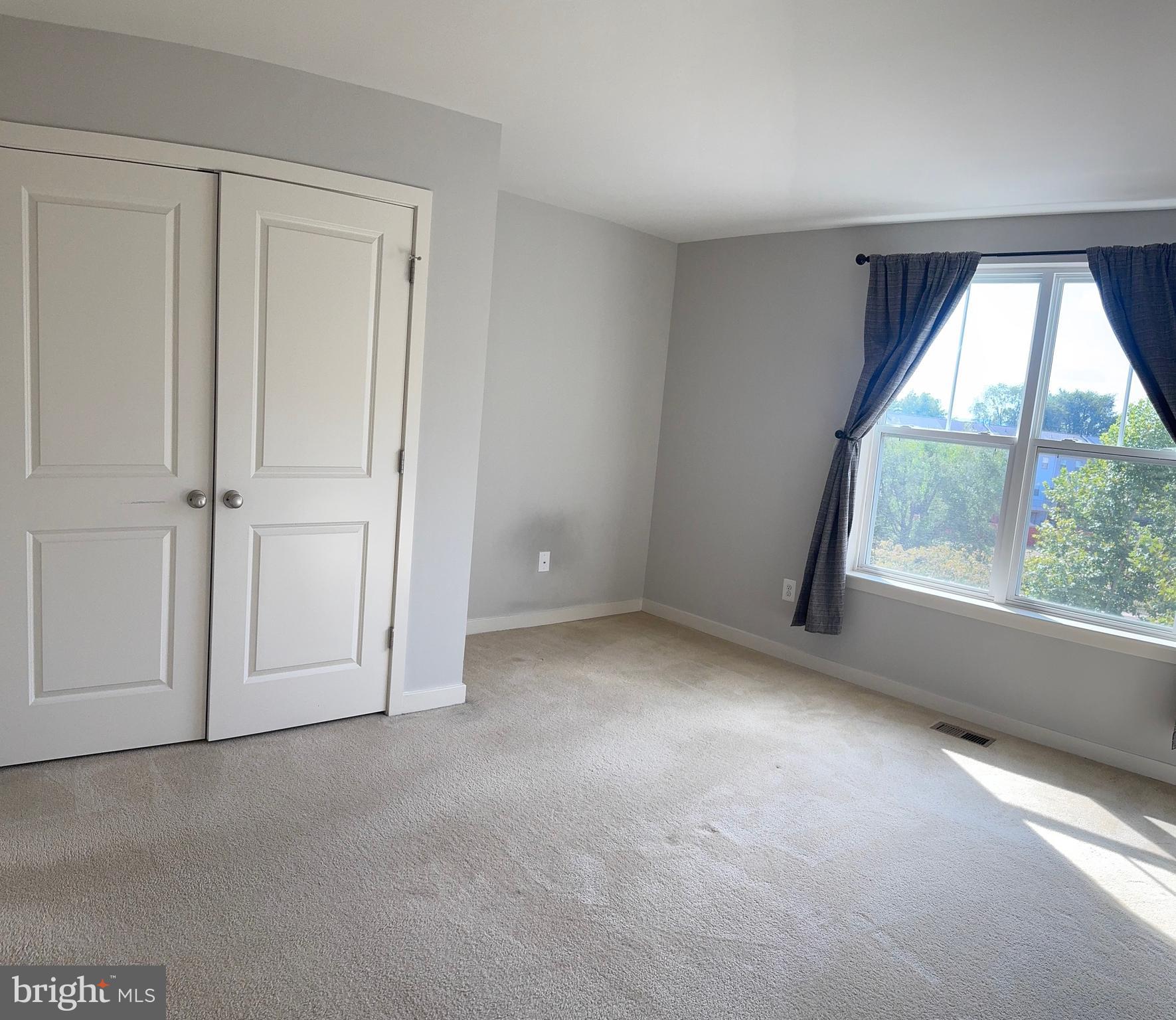 MONOCACY PARK SOUTH - Residential Lease