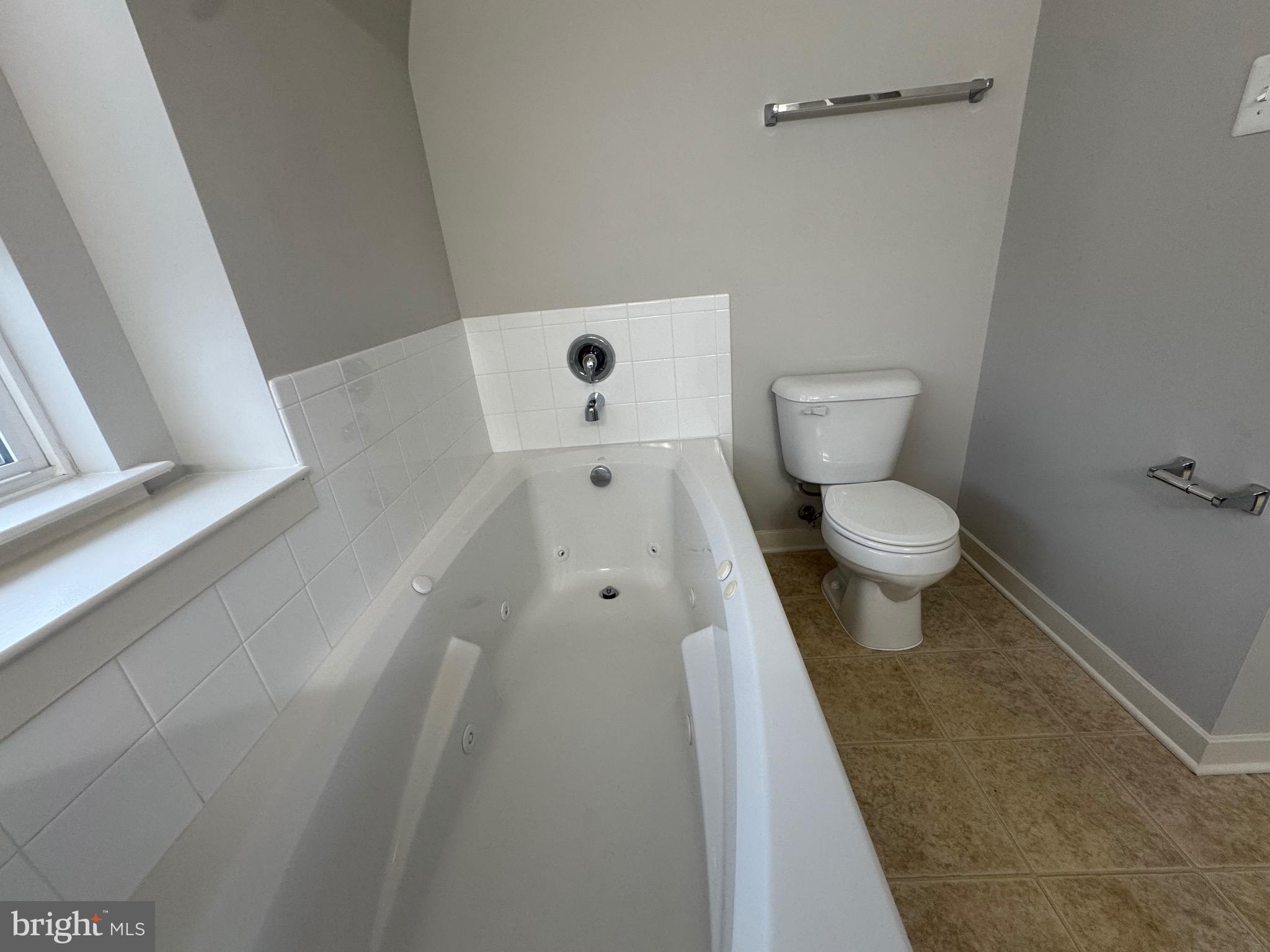 MONOCACY PARK SOUTH - Residential Lease