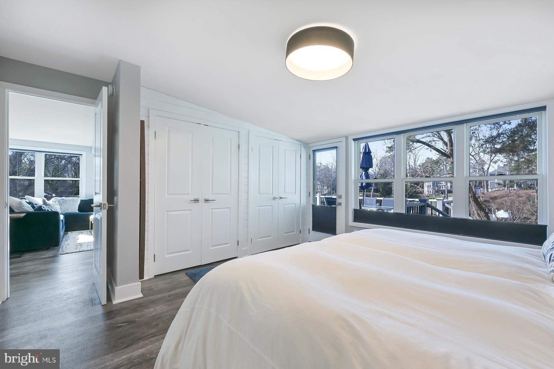 SYLVAN SHORES - Residential