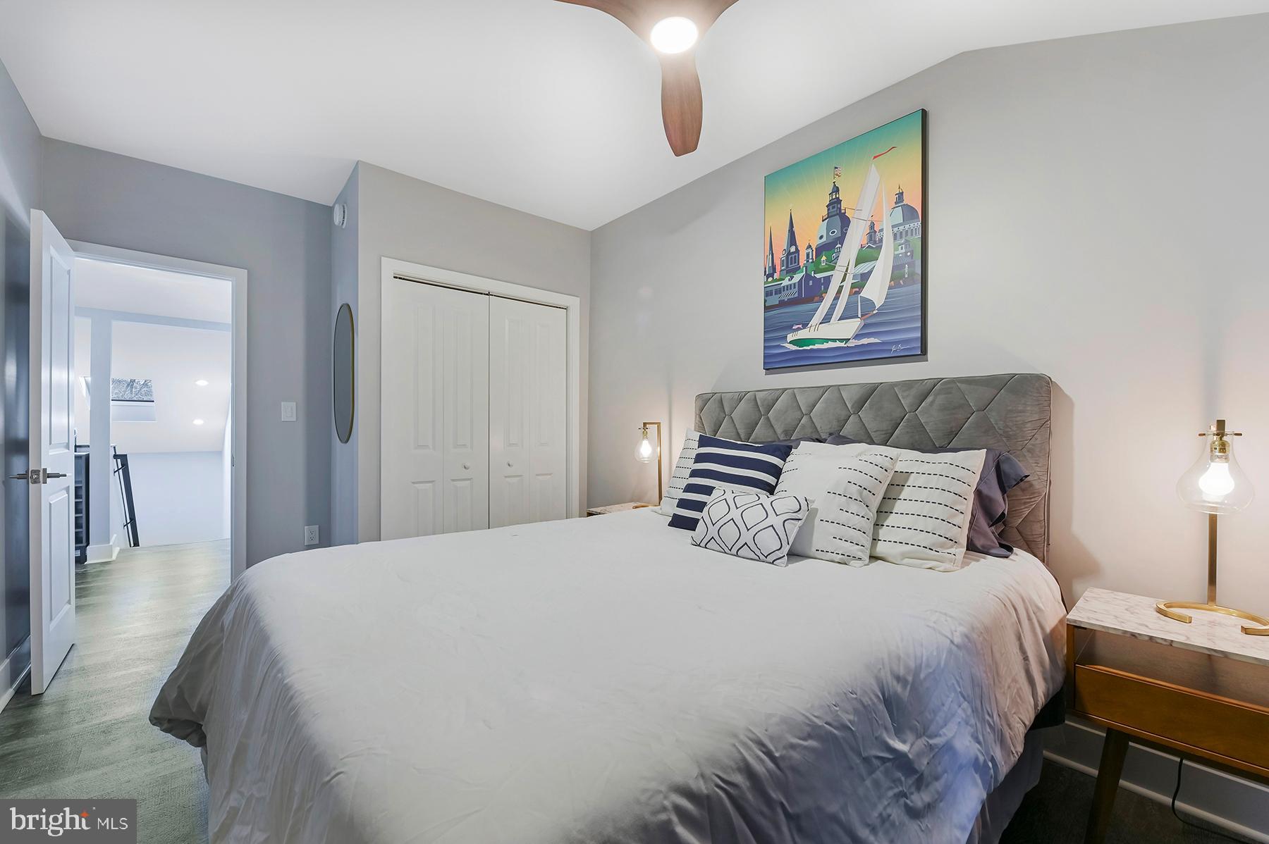 SYLVAN SHORES - Residential