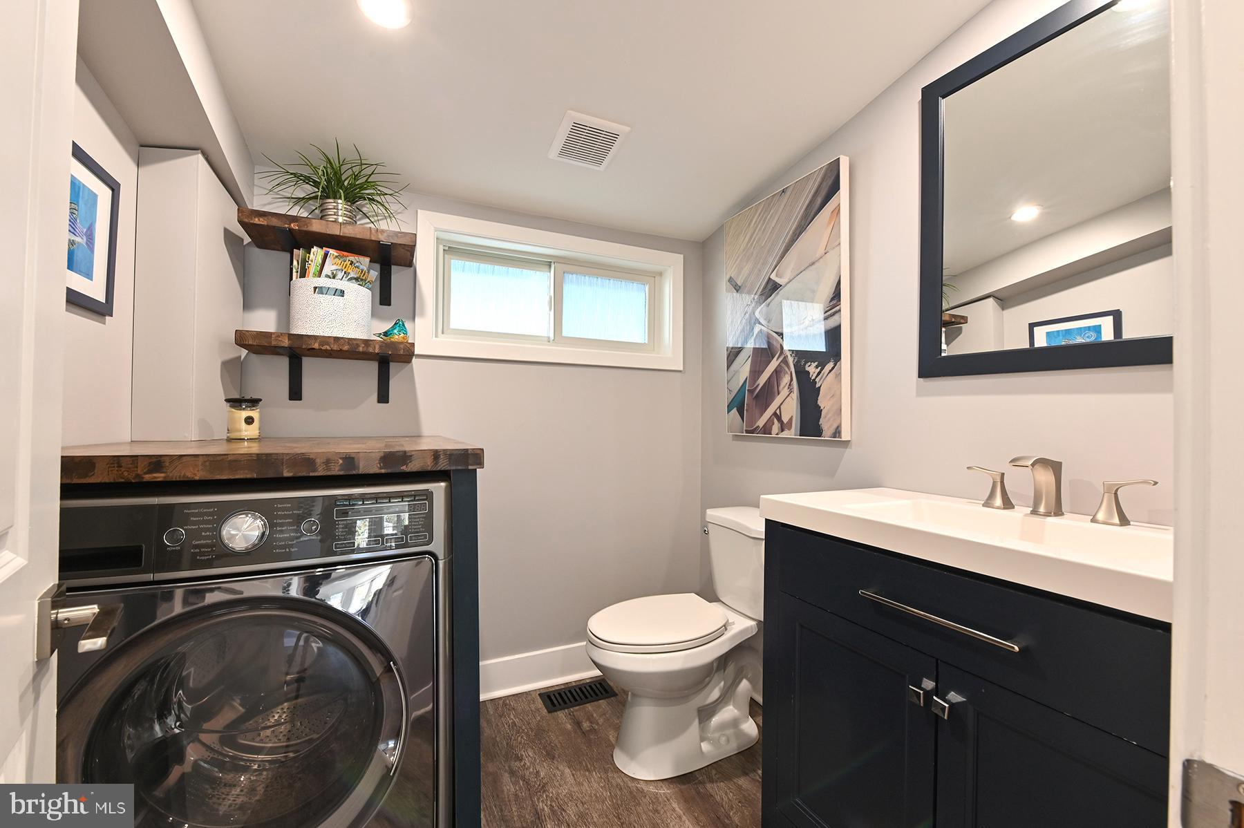 SYLVAN SHORES - Residential