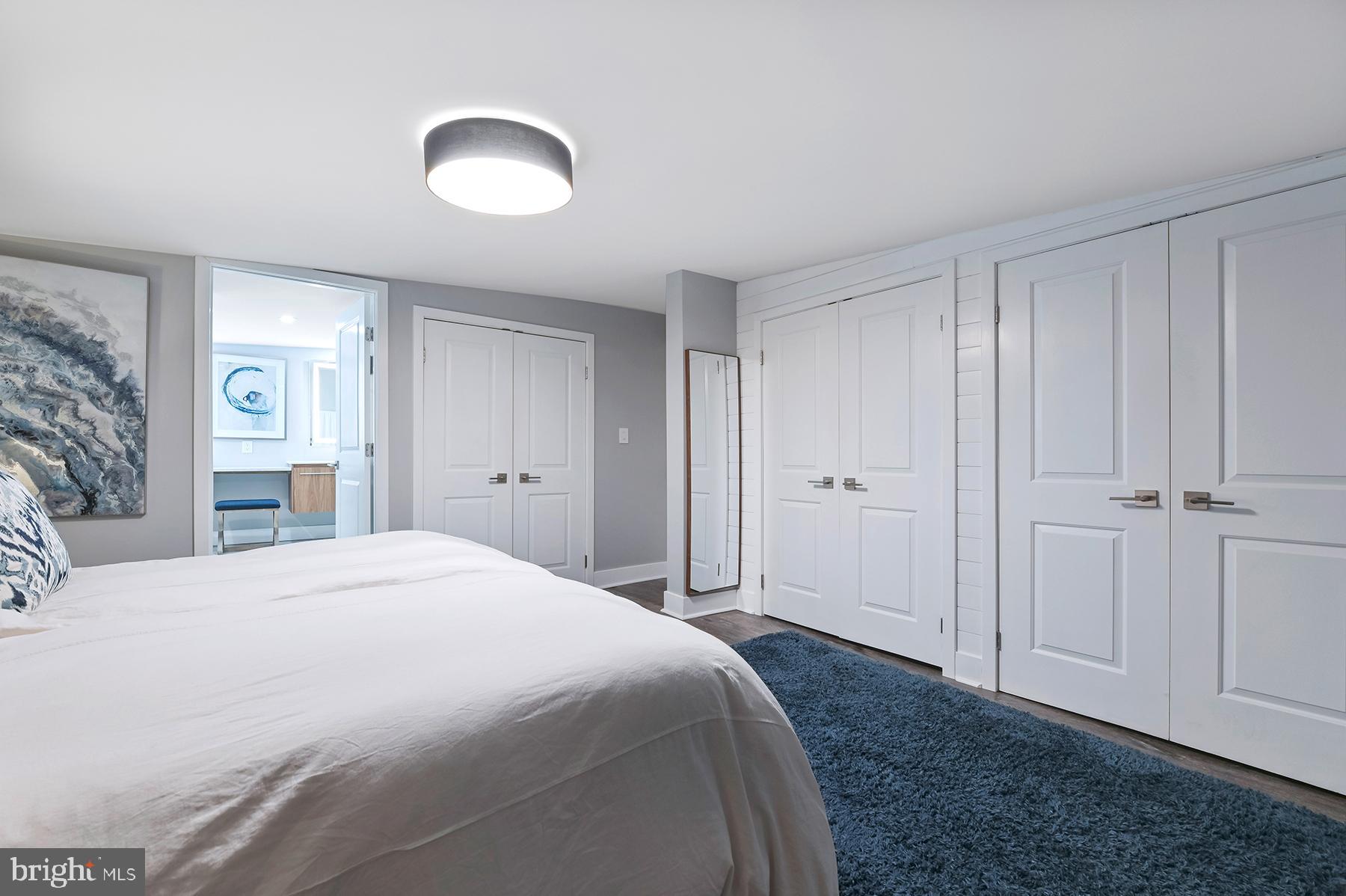 SYLVAN SHORES - Residential