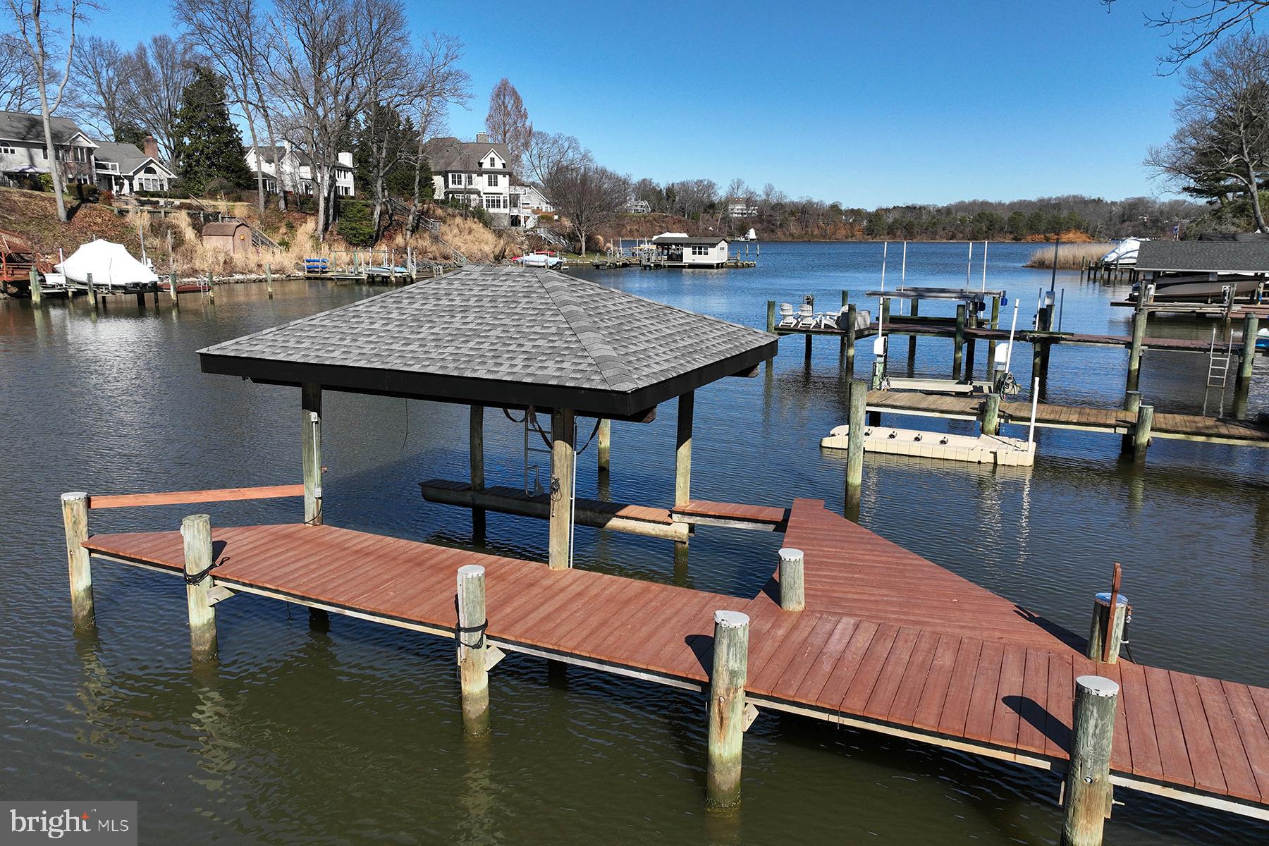 SYLVAN SHORES - Residential