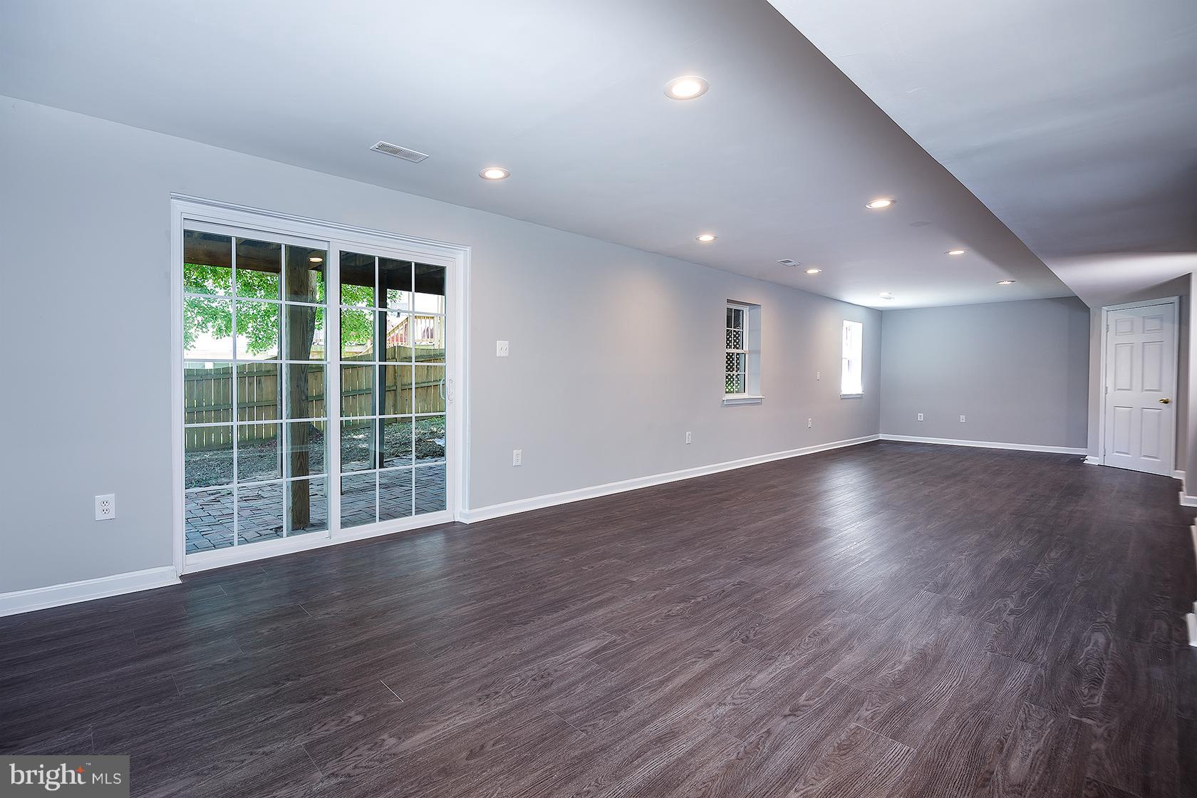 SOUTHLAKE AT MONTCLAIR - Residential