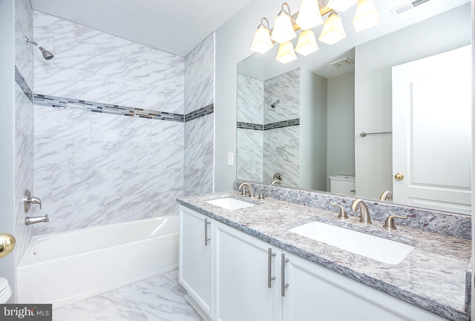 SOUTHLAKE AT MONTCLAIR - Residential