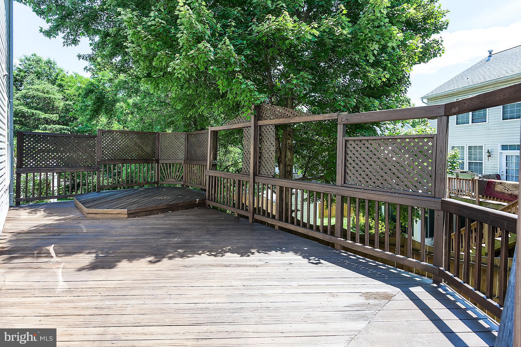 SOUTHLAKE AT MONTCLAIR - Residential